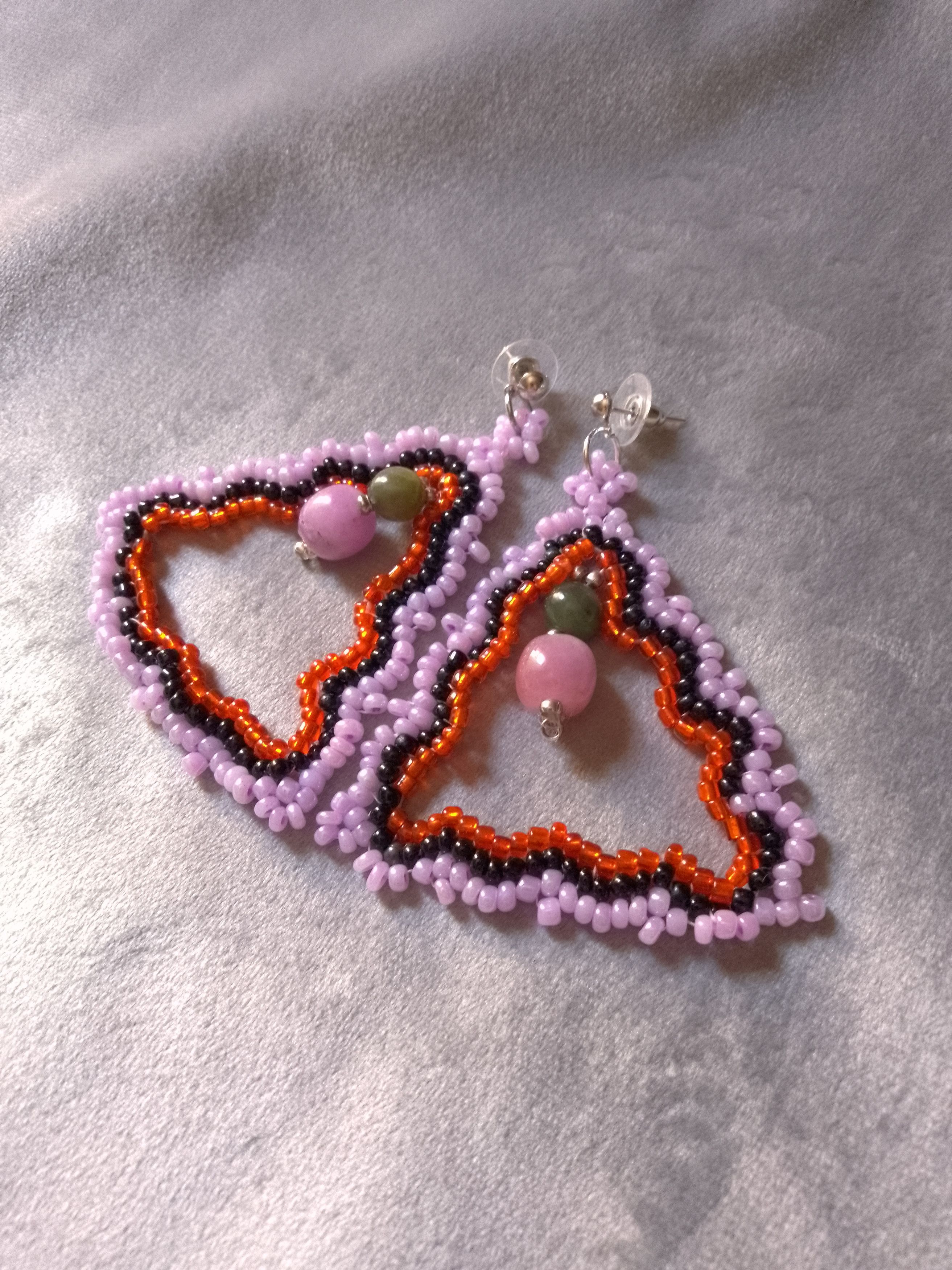 Handmade Dangle earrings triangular Green and purple hard gemstones Size ONE SIZE - 5 Thumbnail
