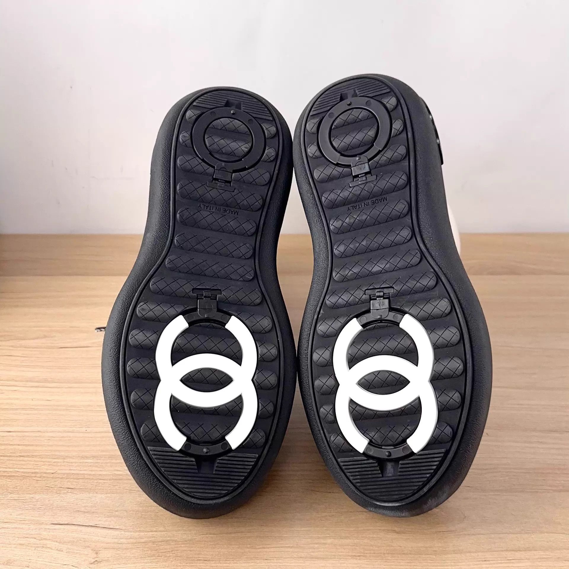 Chanel Chanel Women's 37.5 Shoes Size US 7 / IT 37 - 5 Thumbnail