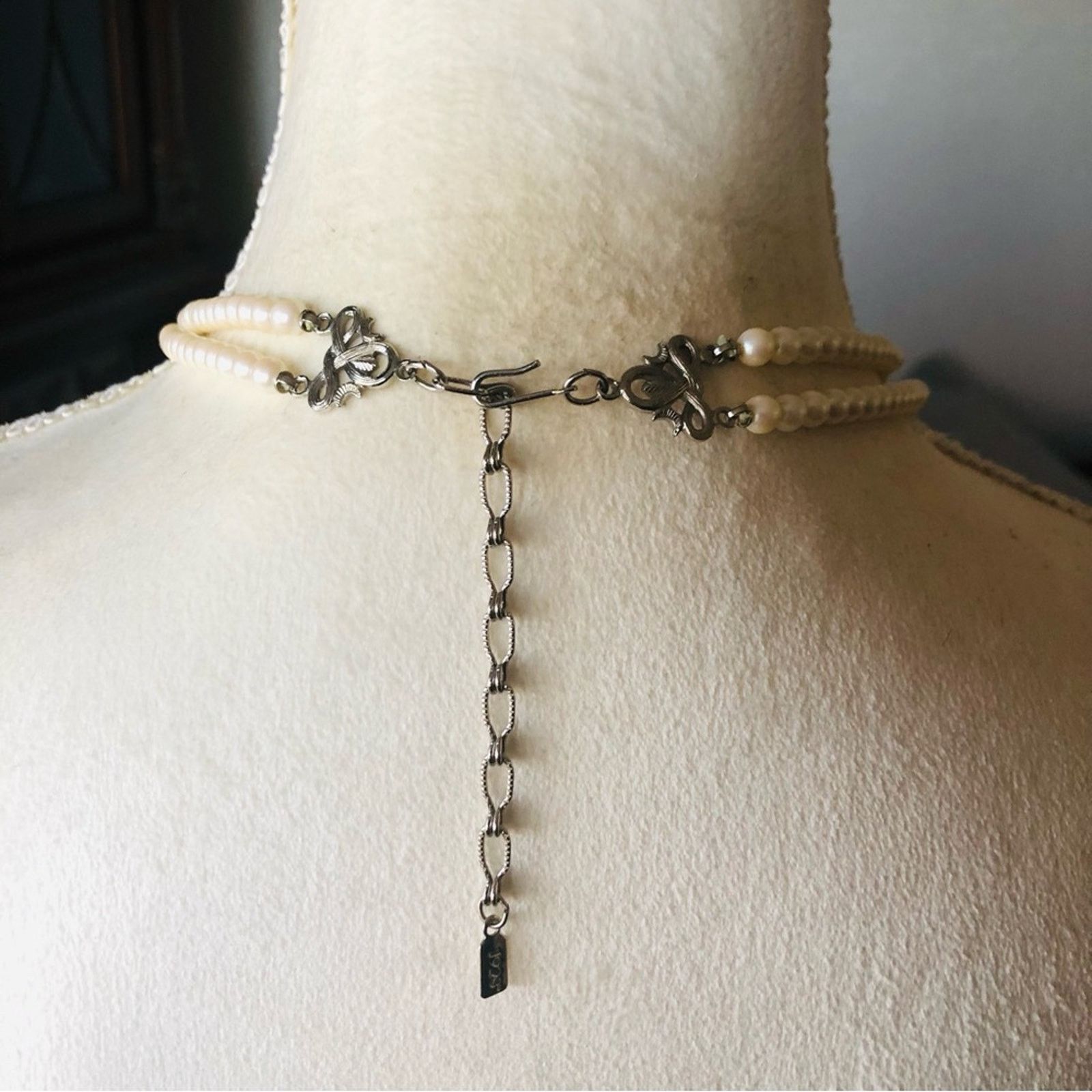 Vintage Vintage 1928 elegant classy pearl necklace and earring set Size ONE SIZE - 8 Thumbnail