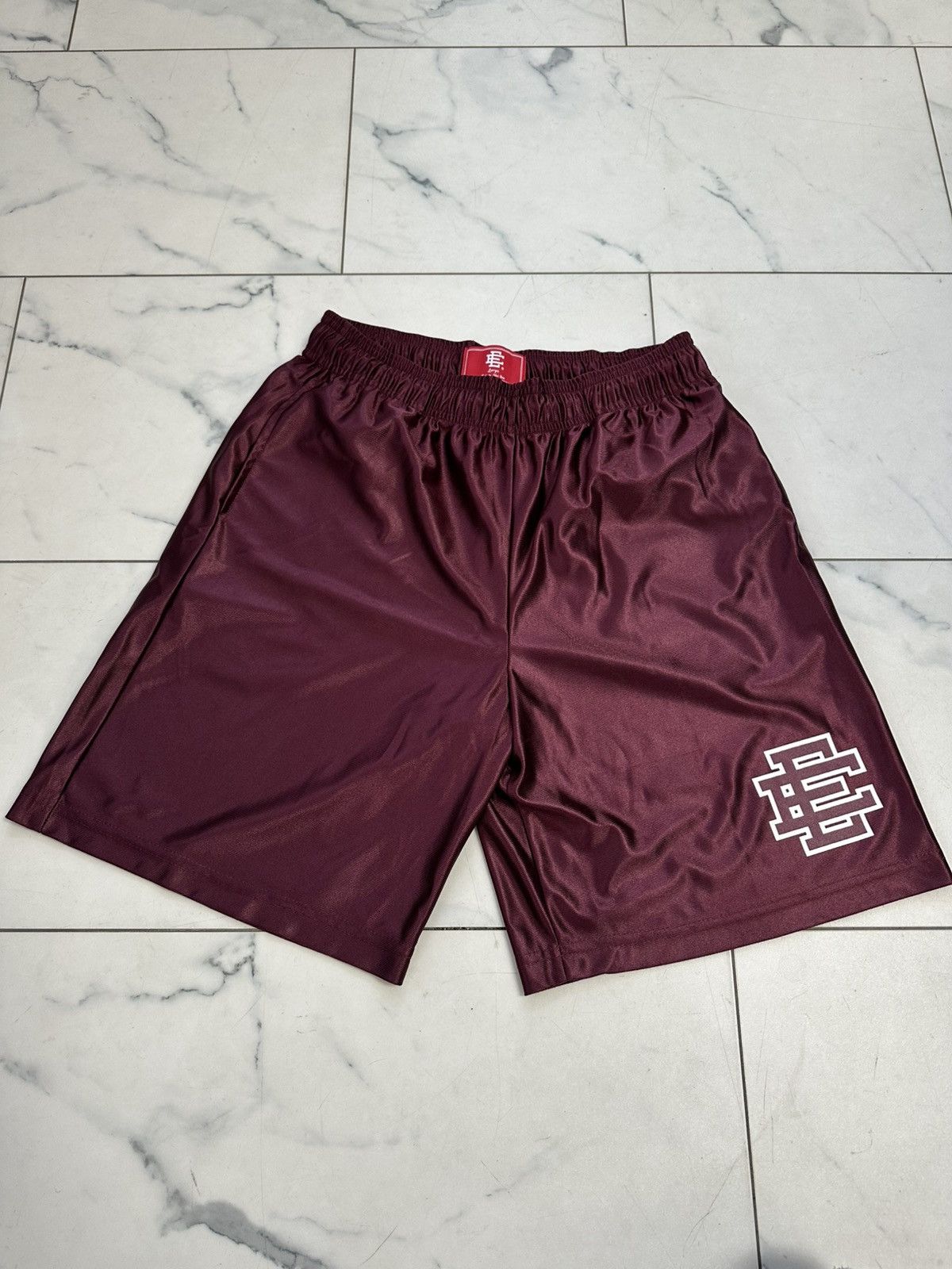 Eric Emanuel Eric Emanuel EE Baggy Short ‘Maroon’ Size US 36 / EU 52 - 1 Thumbnail