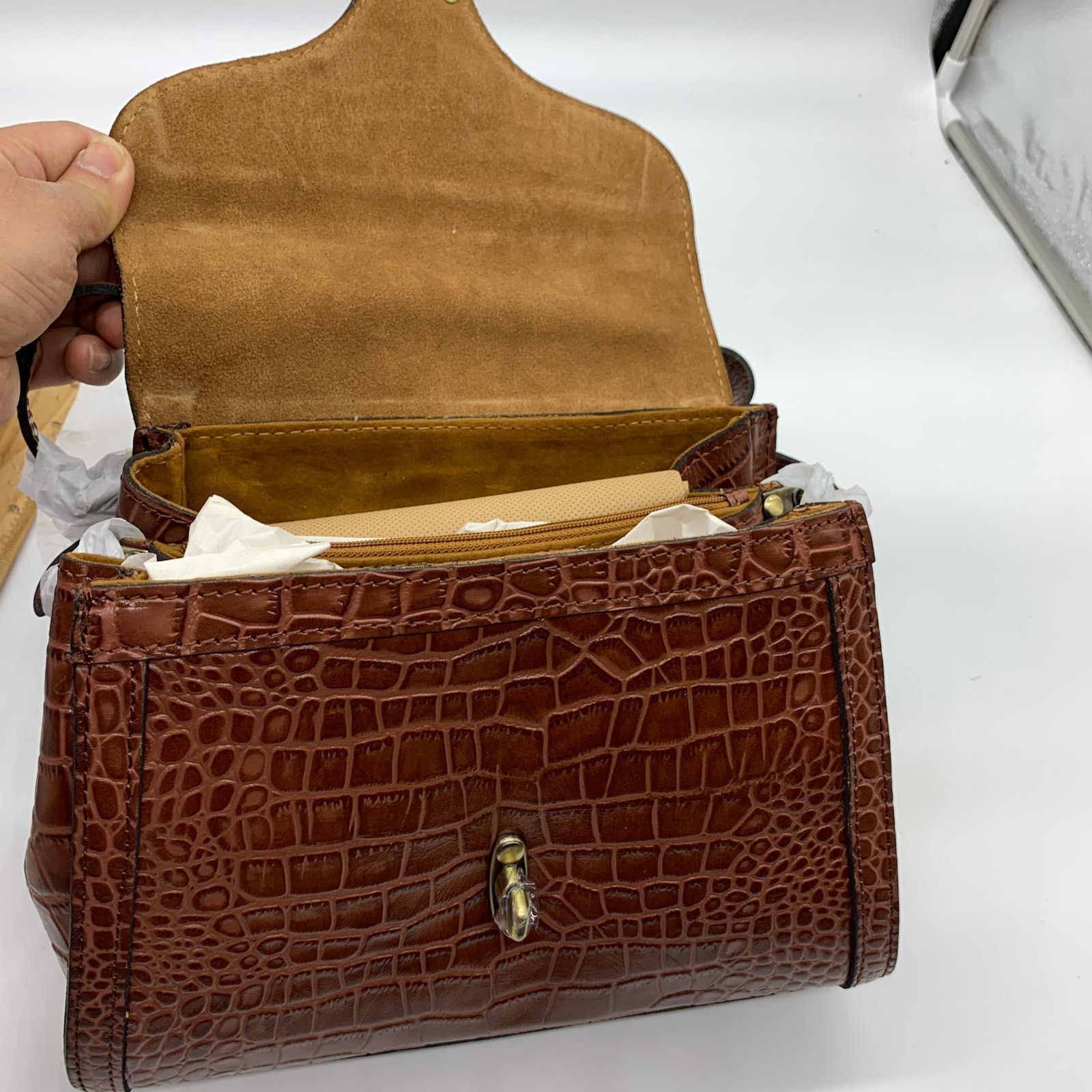 Other Patricia Nash Crossbody Leather Ashmore Satchel British Tan Size ONE SIZE - 2 Thumbnail