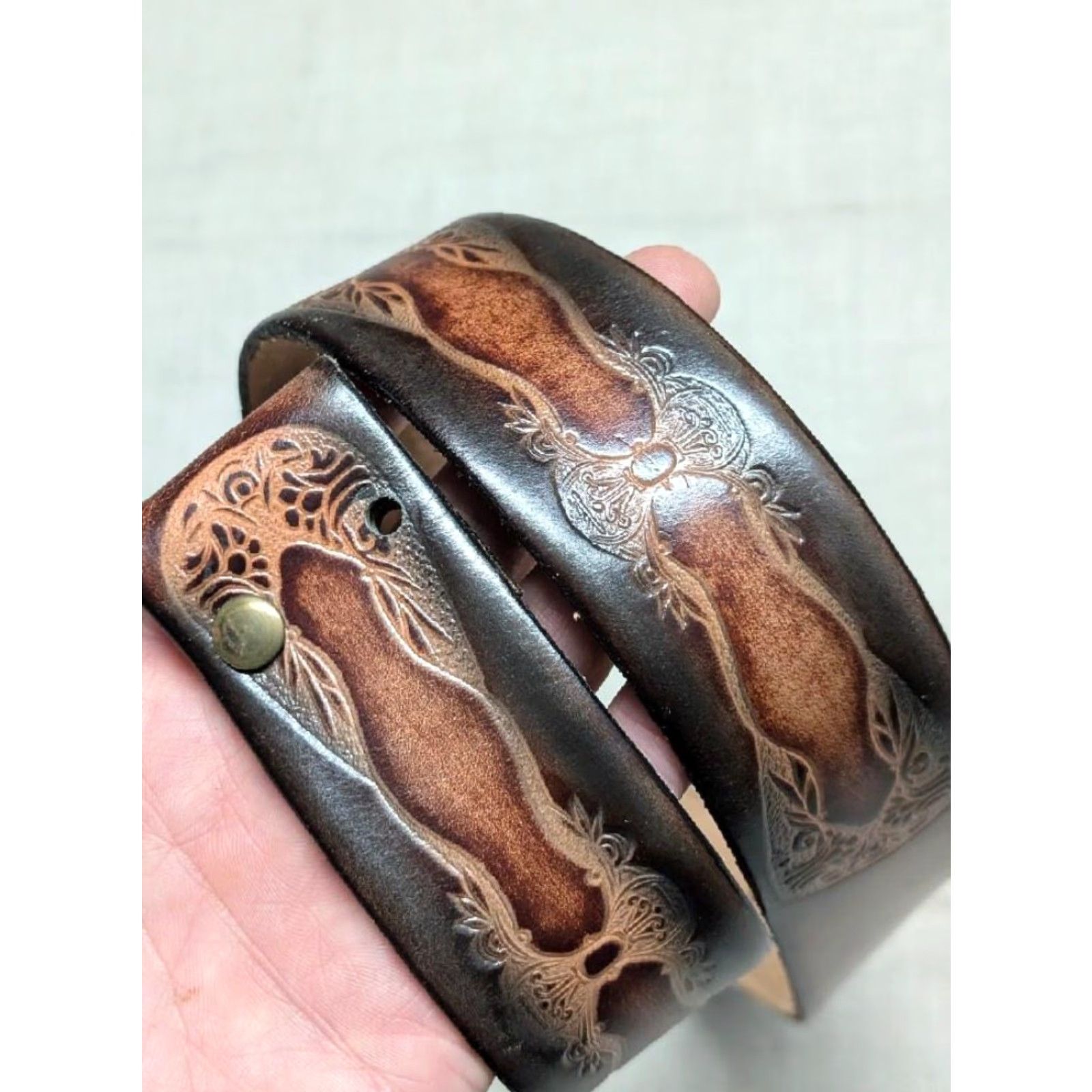 Vintage VINTAGE leather belt Western belt Geometric Brown 28 Unisex Adults 1-1/2" Cowhide Handmade Handcrafted buckle Size 28 - 2 Thumbnail