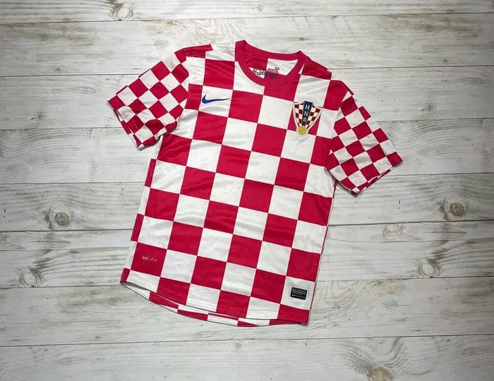 Nike Nike Croatia 2012 2013 Home Football Shirt Soccer Jersey Size US S / EU 44-46 / 1 - 1 Thumbnail