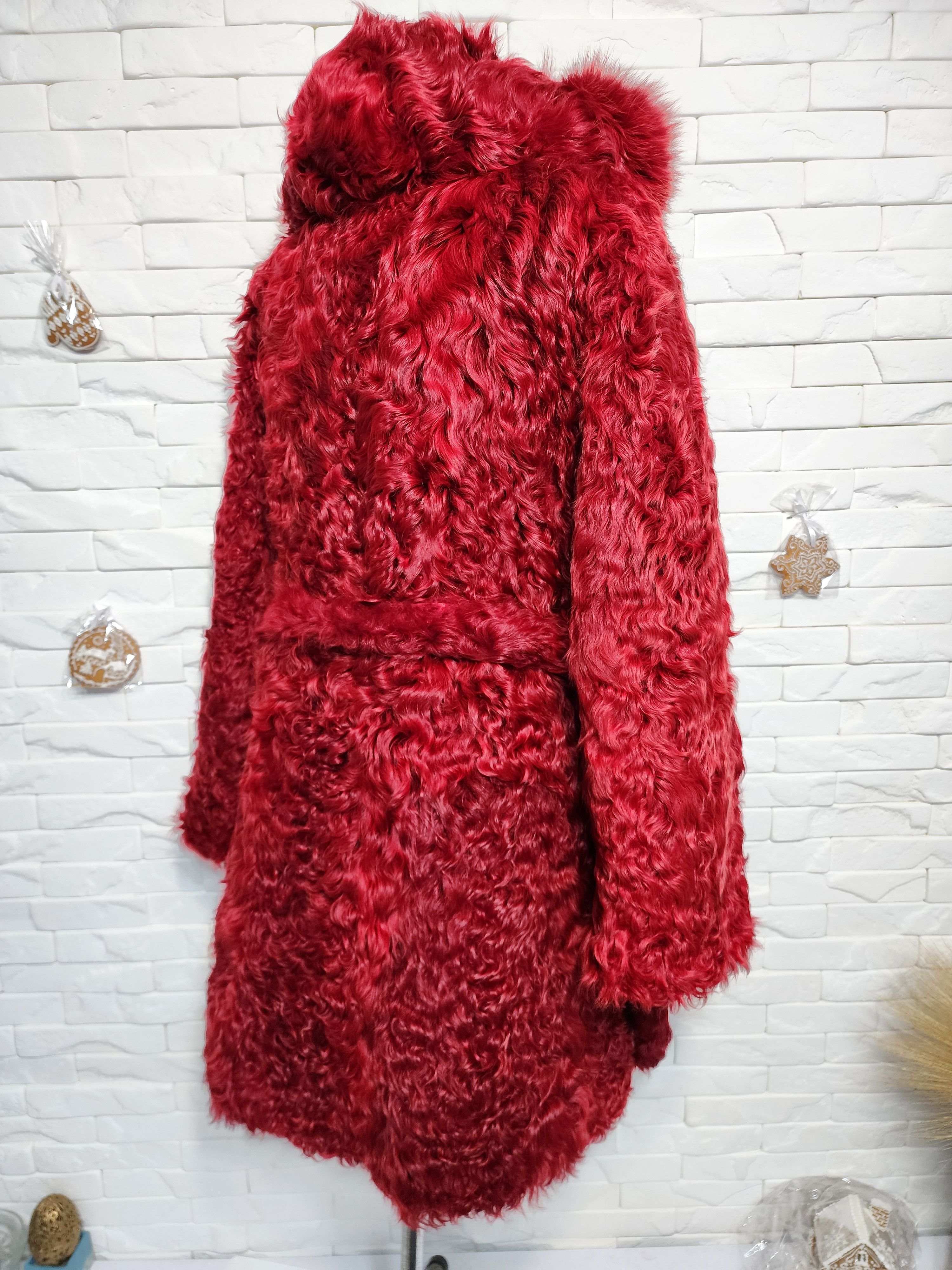 Uniqlo Stylish Women's Fur Coat. Warm Burgundy Hooded Coat. Size L / US 10 / IT 46 - 6 Thumbnail