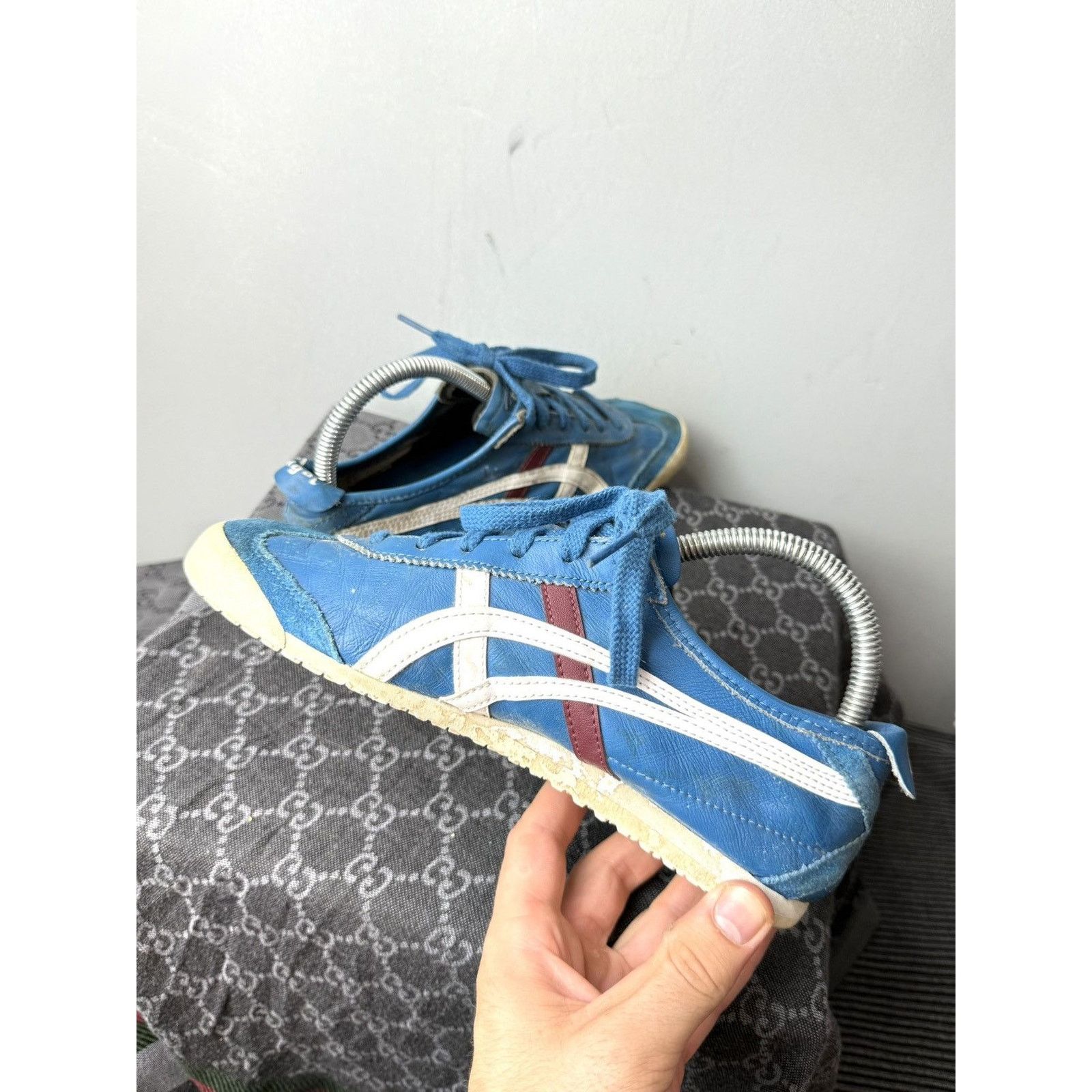 Asics Rare! Vintage Onitsuka Tiger Low Top Sneakers Asics Size US 5 / IT 35 - 7 Thumbnail