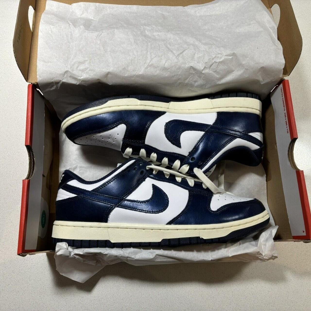 Nike Nike Dunk Low Size US 8 / EU 41 - 3 Thumbnail