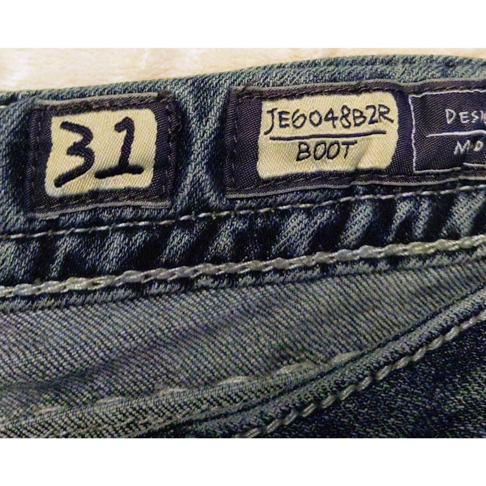 Miss Me Miss Me Jeans Women's Blue Bootcut 32x30 Denim Embroidered Rhinestone Studded Fleur-de-lis 5-Pocket Modern Regular Mens Womens Girls Size 24" / US 00 / IT 34 - 5 Thumbnail