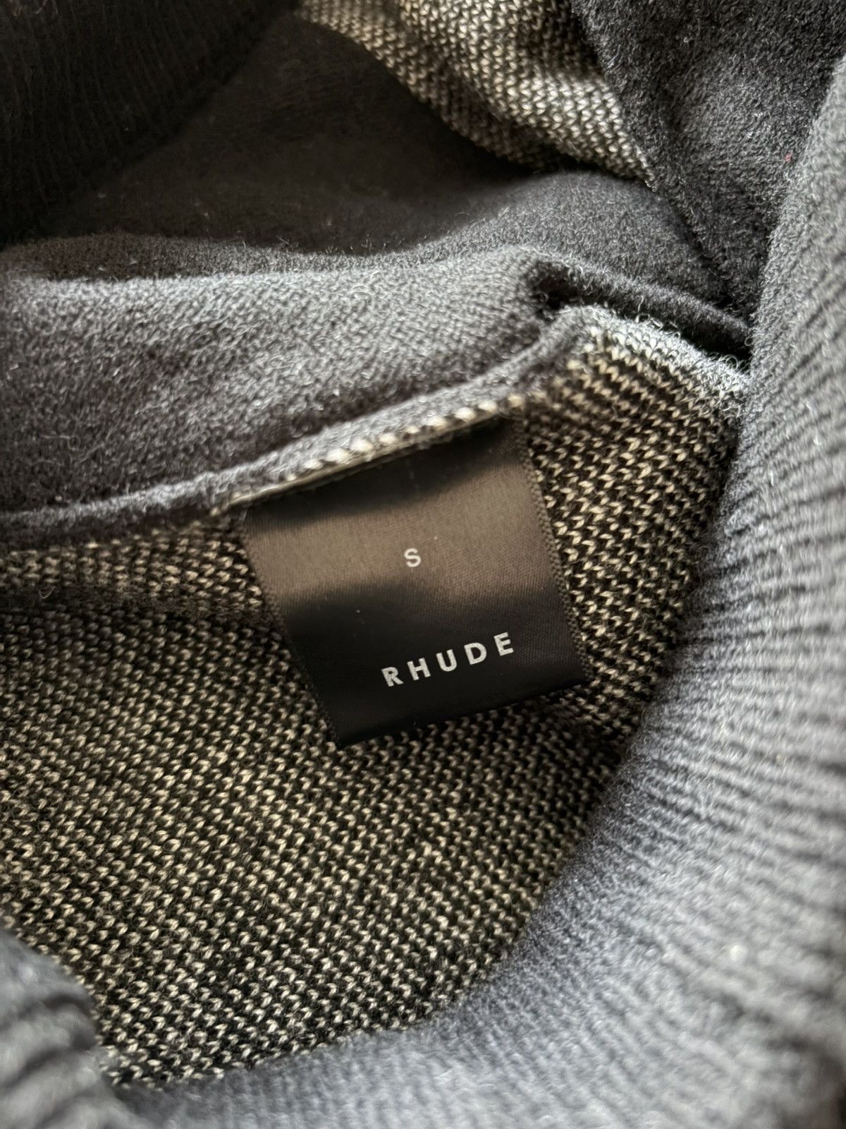 Rhude Rhude Cashmere Script Shorts & Poster Button Up Size US S / EU 44-46 / 1 - 16 Thumbnail