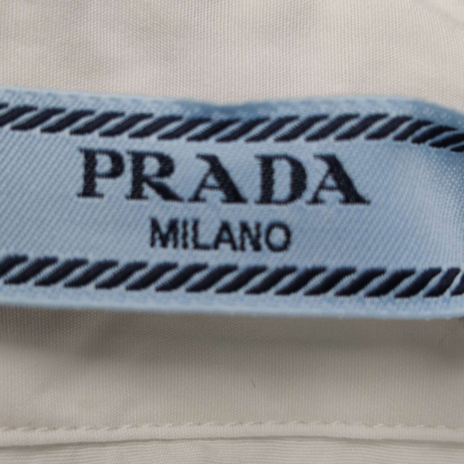 Prada Prada Cropped Cotton Long Sleeve Button. Size S / US 4 / IT 40 - 3 Thumbnail