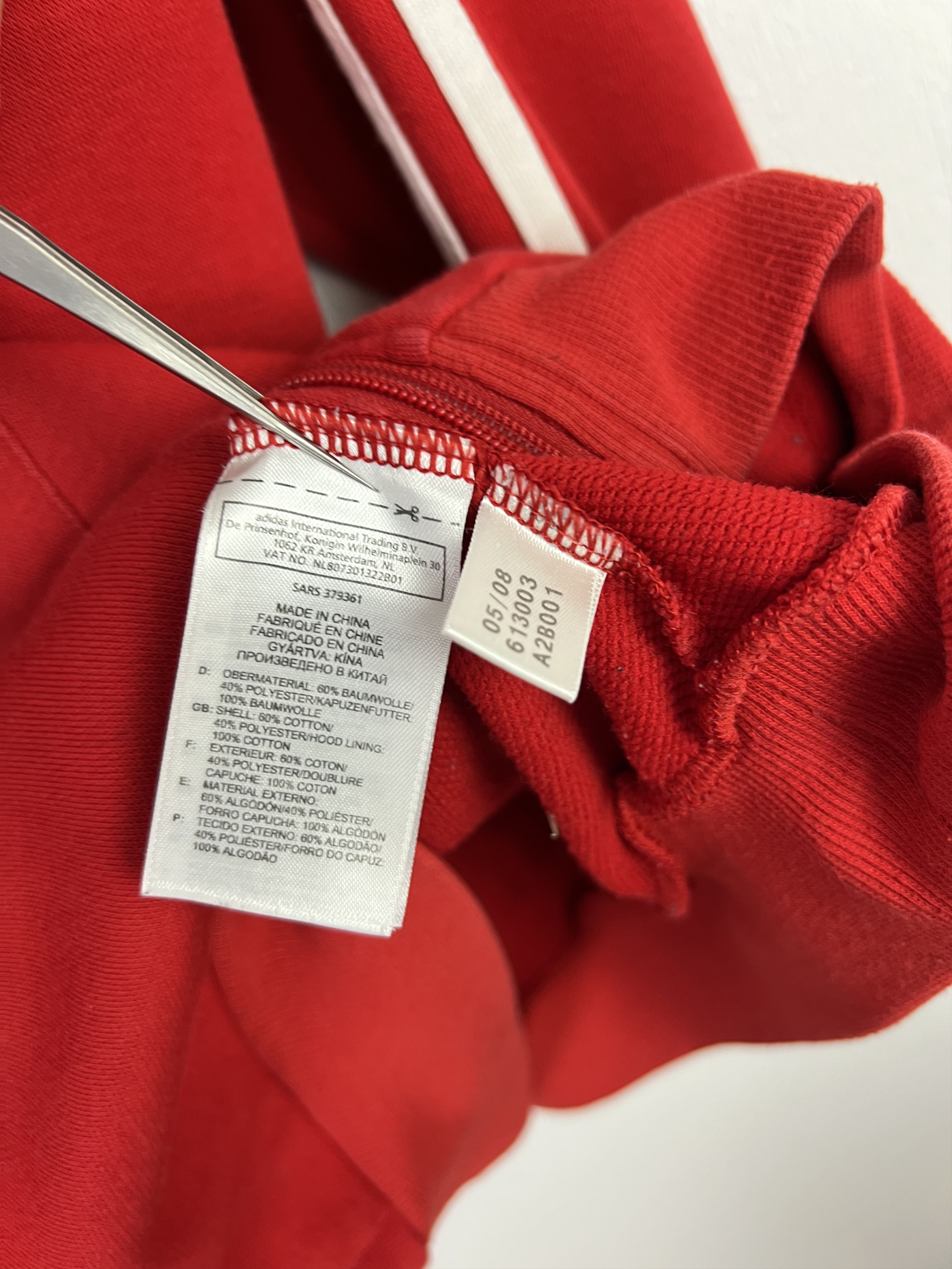 Adidas Vintage Adidas Liverpool Football Hoodie Jacket YNWA Size US L / EU 52-54 / 3 - 9 Thumbnail