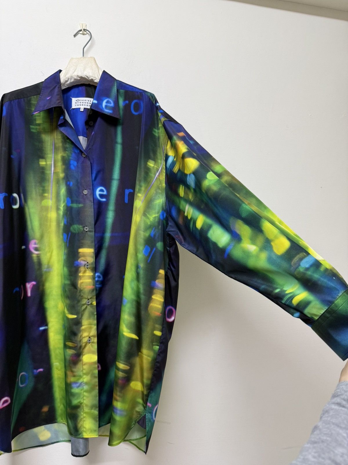Maison Margiela Maison margiela oversized long printed poplin Shirt Size M / US 6-8 / IT 42-44 - 3 Thumbnail