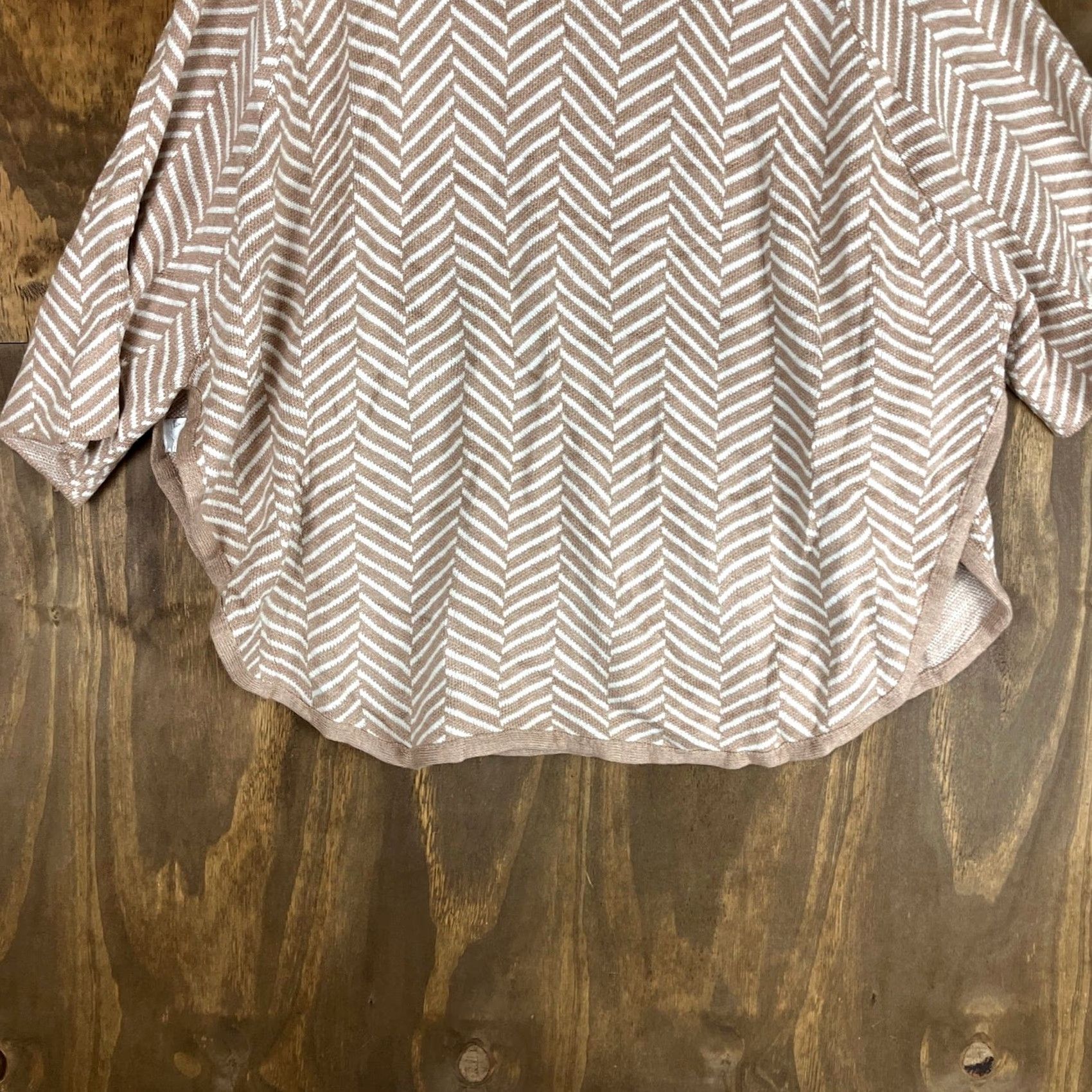 Loft LOFT Outlet Womens Sweater Beige Cream Chevron Poncho Cowl Neck M/L Pullover Knitted Size M / US 6-8 / IT 42-44 - 3 Thumbnail