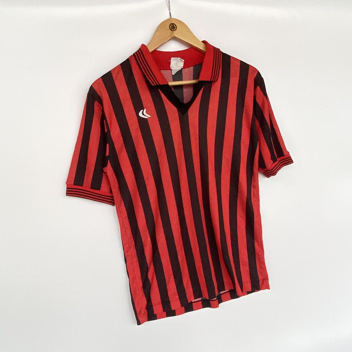 Other Vintage Crix Yasuda Football Red And Black Jumper Size S Size US S / EU 44-46 / 1 - 3 Thumbnail
