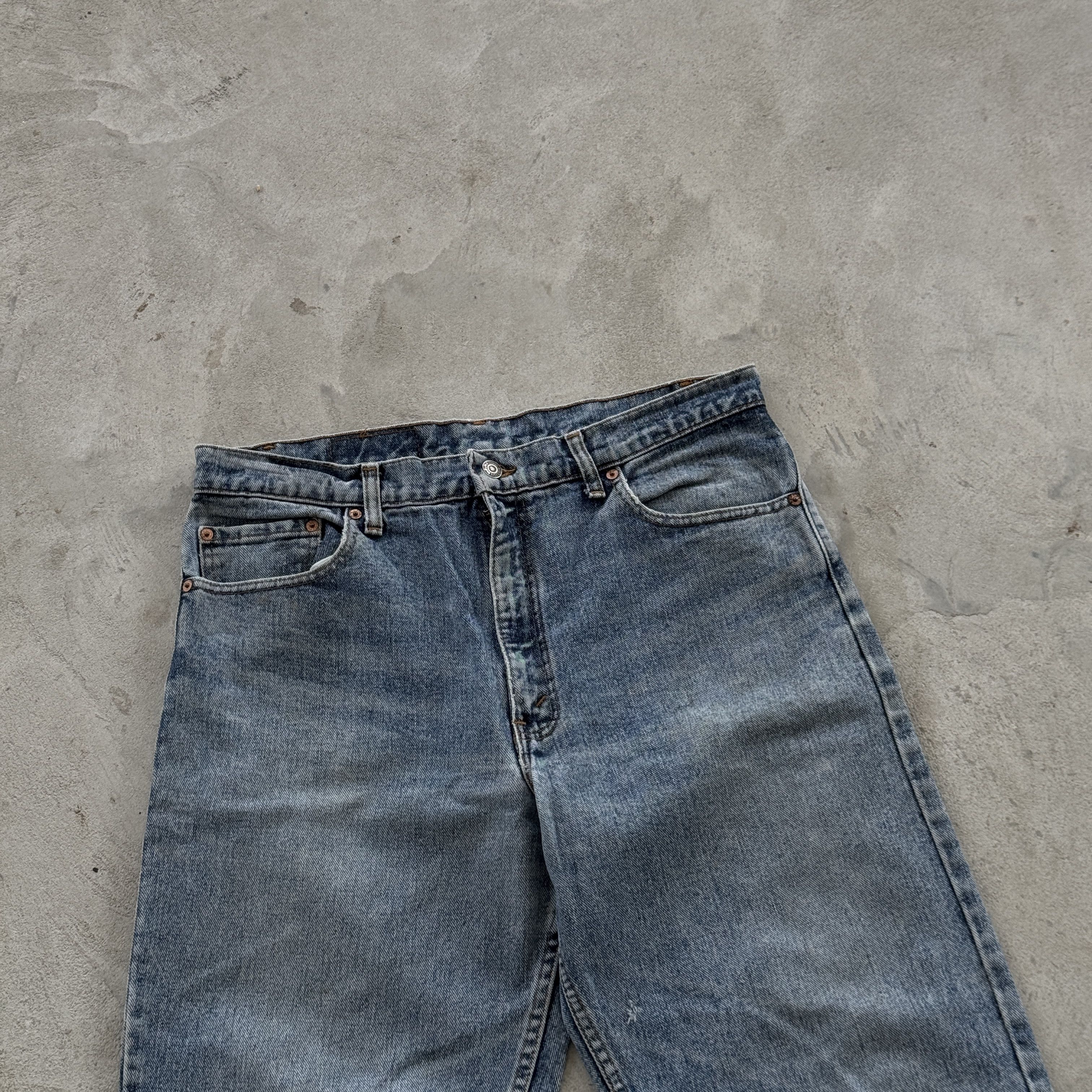 Levi's Vintage 90s Levi's 550 Baggy Washed Blue Jeans Size US 36 / EU 52 - 5 Thumbnail