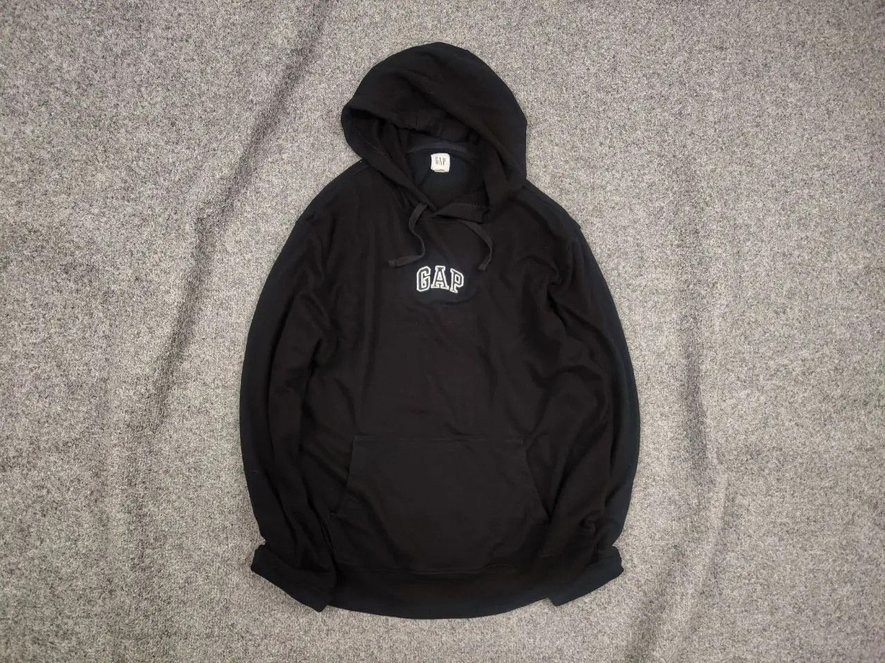 Gap Gap Center Mini logo Black Hoodie Vintage yeezy Style Size US M / EU 48-50 / 2 - 1 Thumbnail