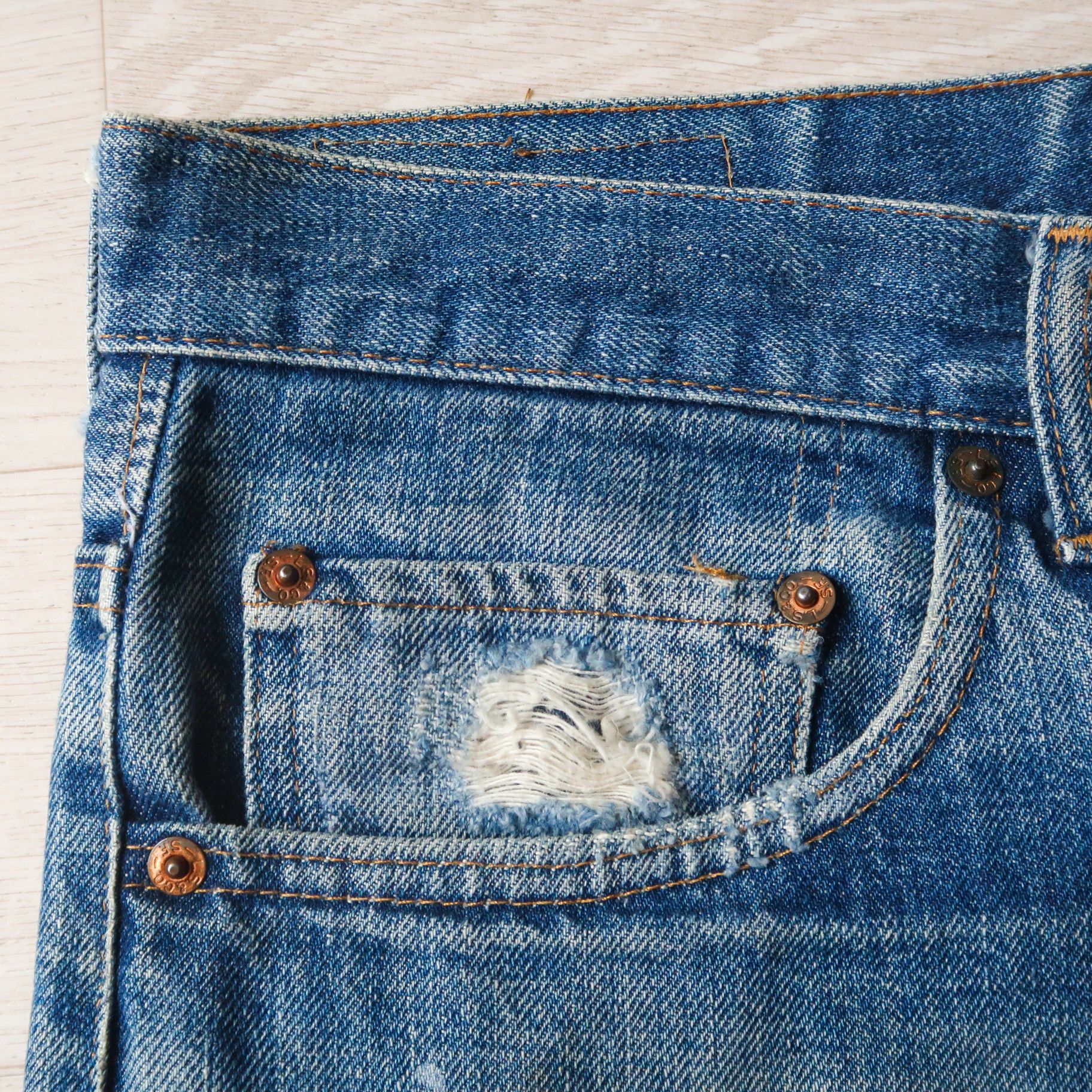 Levi's [Made in U.S.A] Vintage 80s Levi’s 517 Boots Cut Denim Pants Size US 34 / EU 50 - 8 Thumbnail