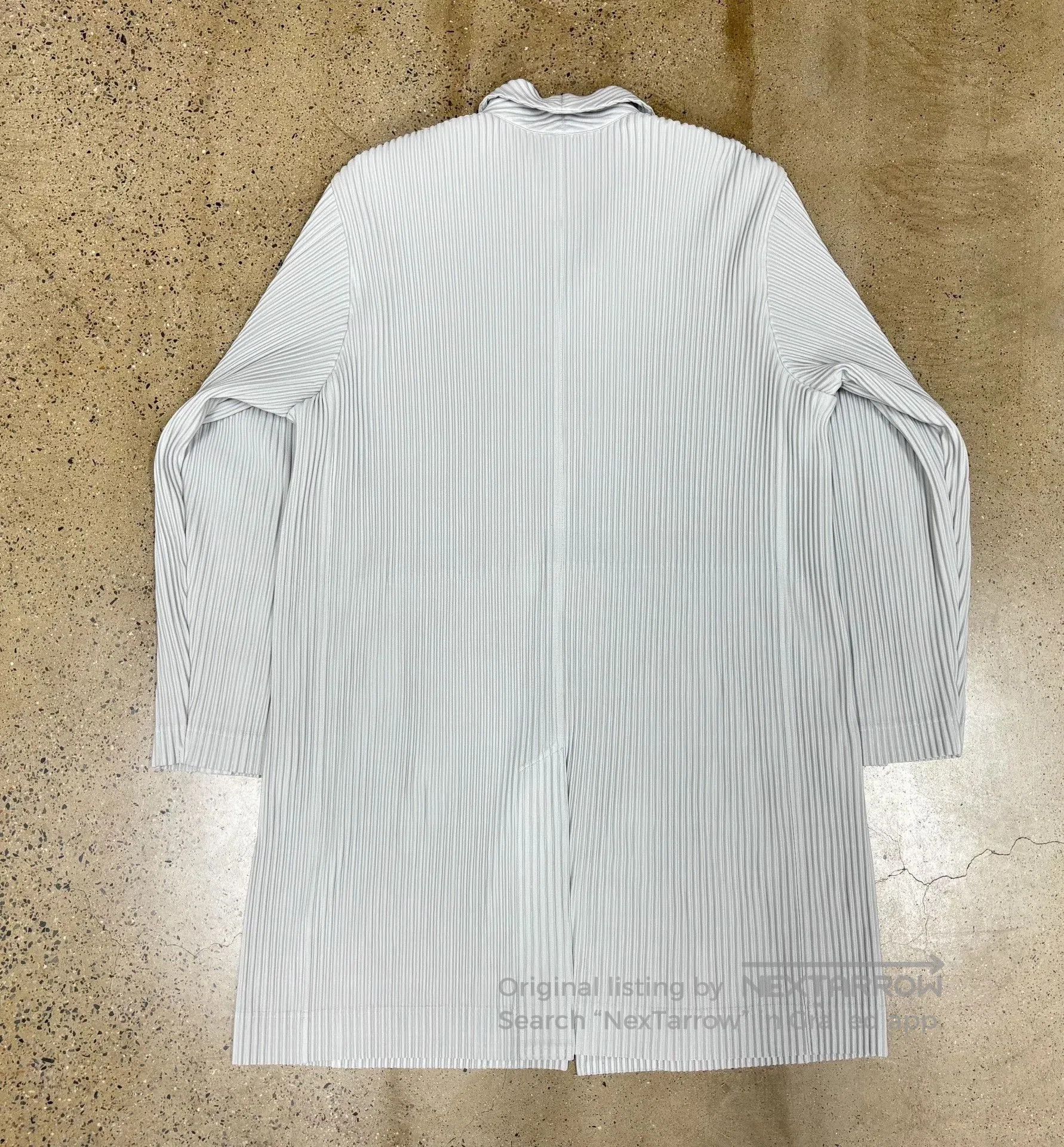 Homme Plisse Issey Miyake Issey Miyake Homme Plisse Pleated Coat. Size US L / EU 52-54 / 3 - 6 Thumbnail
