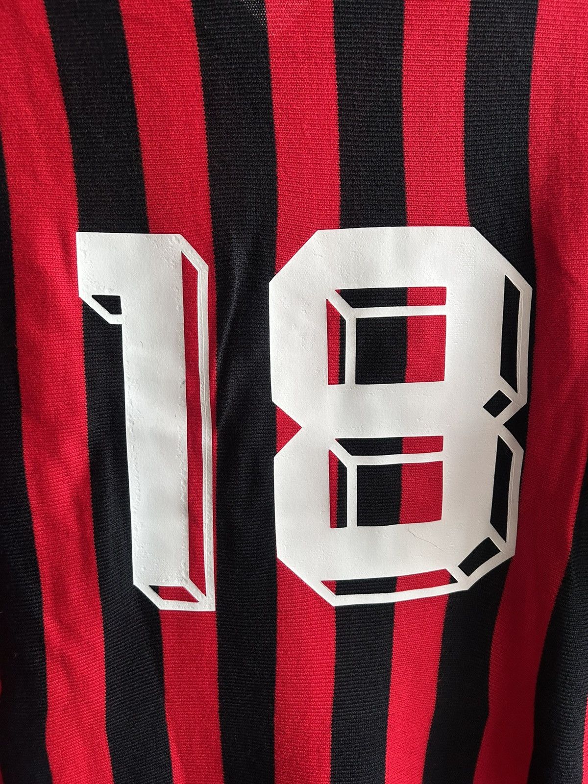 Other VERY RARE 1983/84 Ac Milan Long Sleeve Soccer Jersey Size US M / EU 48-50 / 2 - 12 Thumbnail