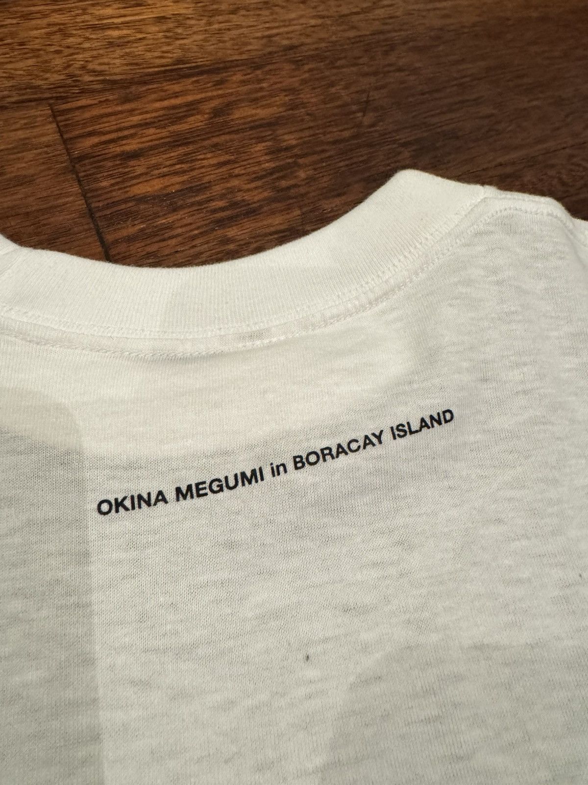 Band Tees VINTAGE 2001 OKINA MEGUMI IN BORACAY ISLAND ARTIST SHIRT Size US M / EU 48-50 / 2 - 4 Thumbnail