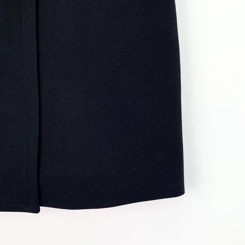 Gucci Gucci Black double-breasted gold-buttoned silk casual skirt Size 25" / US 0 / IT 36 - 4 Thumbnail