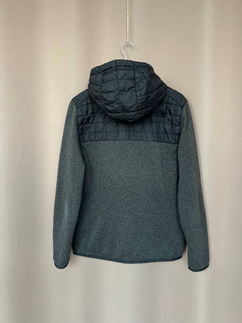 The North Face The North Face Dark Grey Thermoball Jacket Hybrid Size M/L Size US L / EU 52-54 / 3 - 7 Thumbnail