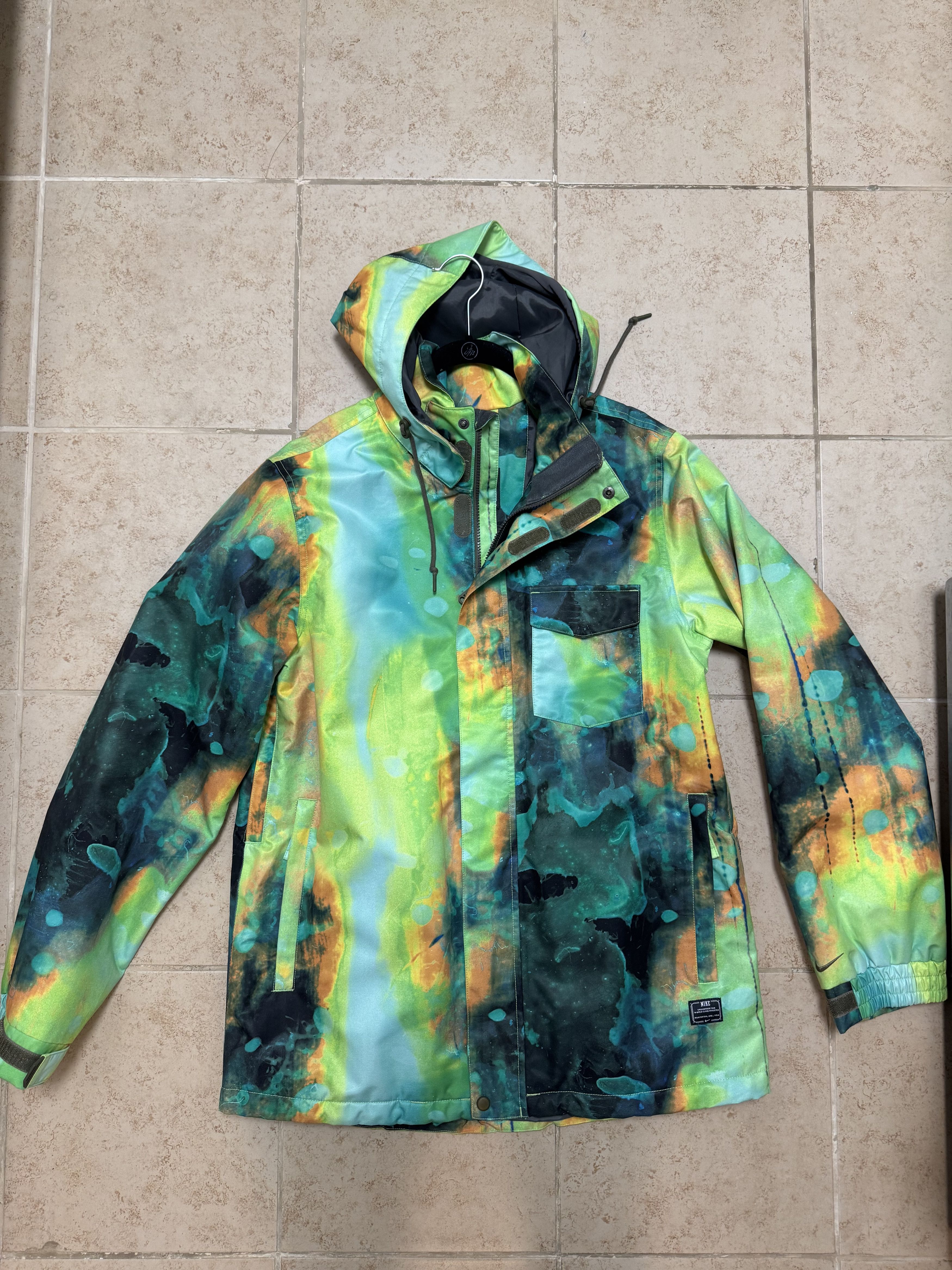 Nike Nike Bellevue Snowboarding Jacket Size US L / EU 52-54 / 3 - 1 Thumbnail