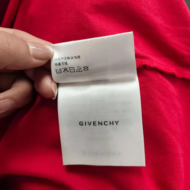 Other Givenchy Disney collaboration pure cotton short-sleeve red Size US S / EU 44-46 / 1 - 5 Thumbnail