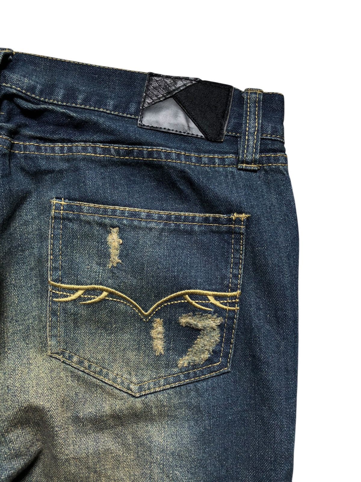GOSTAR DE FUGA Fuga distressed rusty flare jeans Size US 33 - 10 Thumbnail