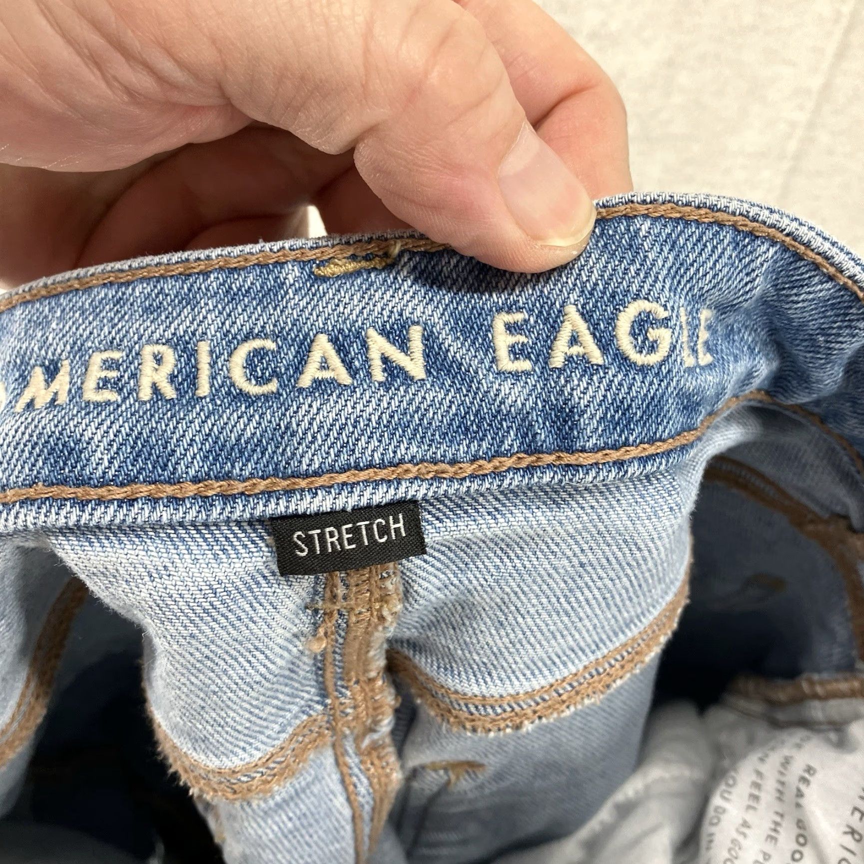 Vintage Women's American Eagle Stretch Mom Jean Size 2 Short 28x26 Distressed Blue Denim Size 26" / US 2 / IT 38 - 4 Thumbnail