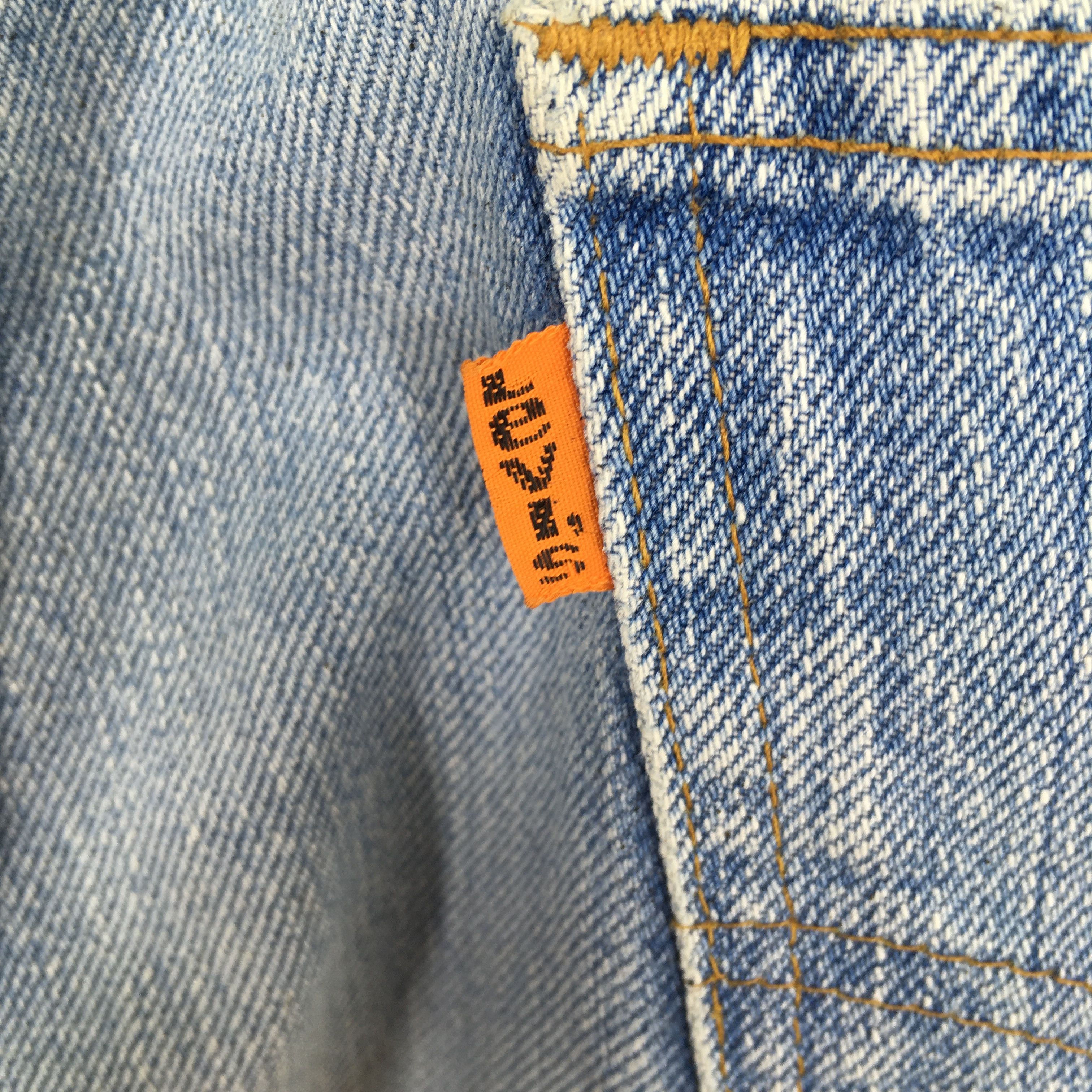 Levi's Size 25x31 Vintage Levi's 505 Light Wash Zipper Jeans S618 Size 25" / US 0 / IT 36 - 12 Thumbnail