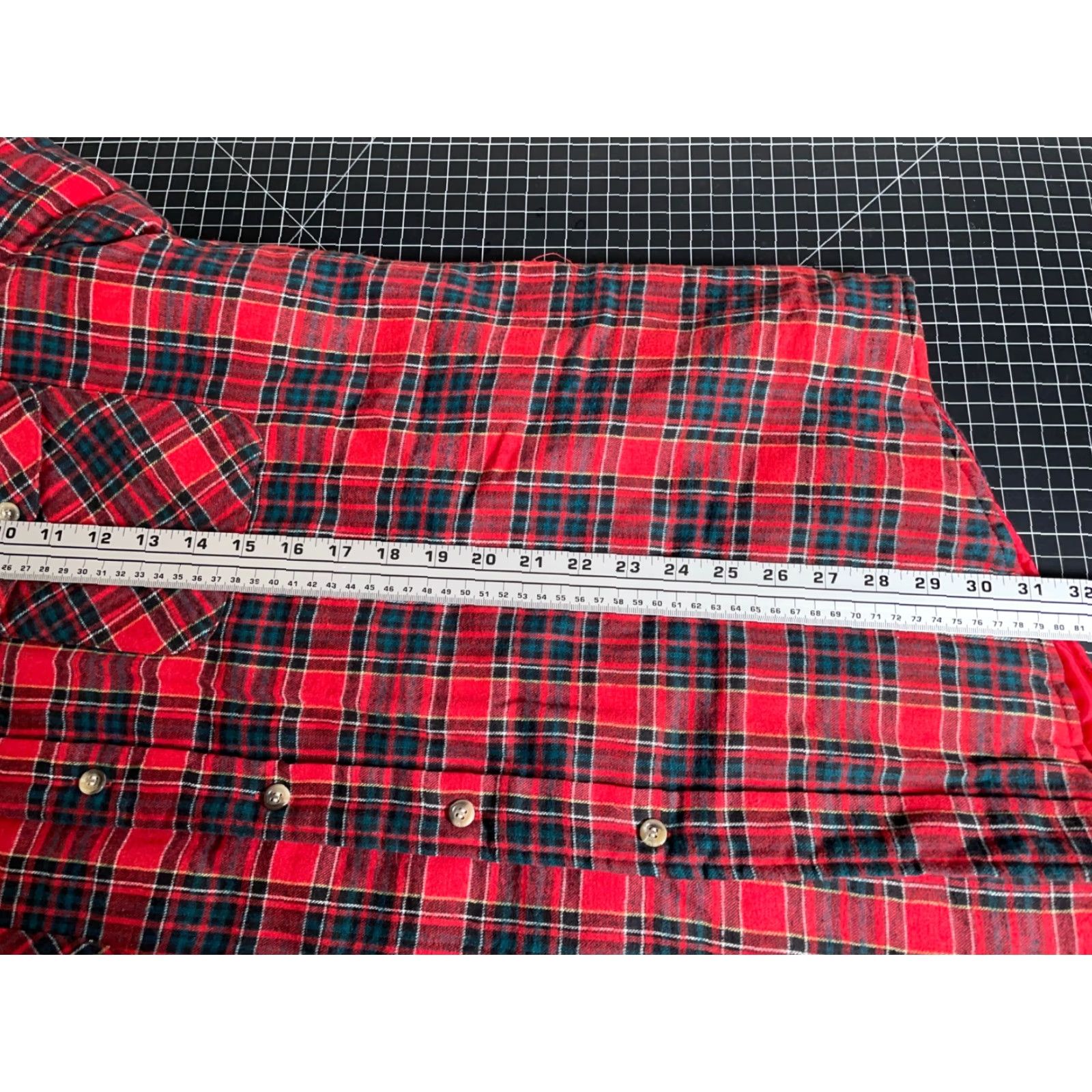 Vintage VINTAGE St. John's Bay Quilted Lined Flannel Shirt Jacket Men XL Tall Red Plaid 90s Grunge Retro JP Shirt Jacket Mens XL Tall Red Plaid Size US XL / EU 56 / 4 - 6 Thumbnail