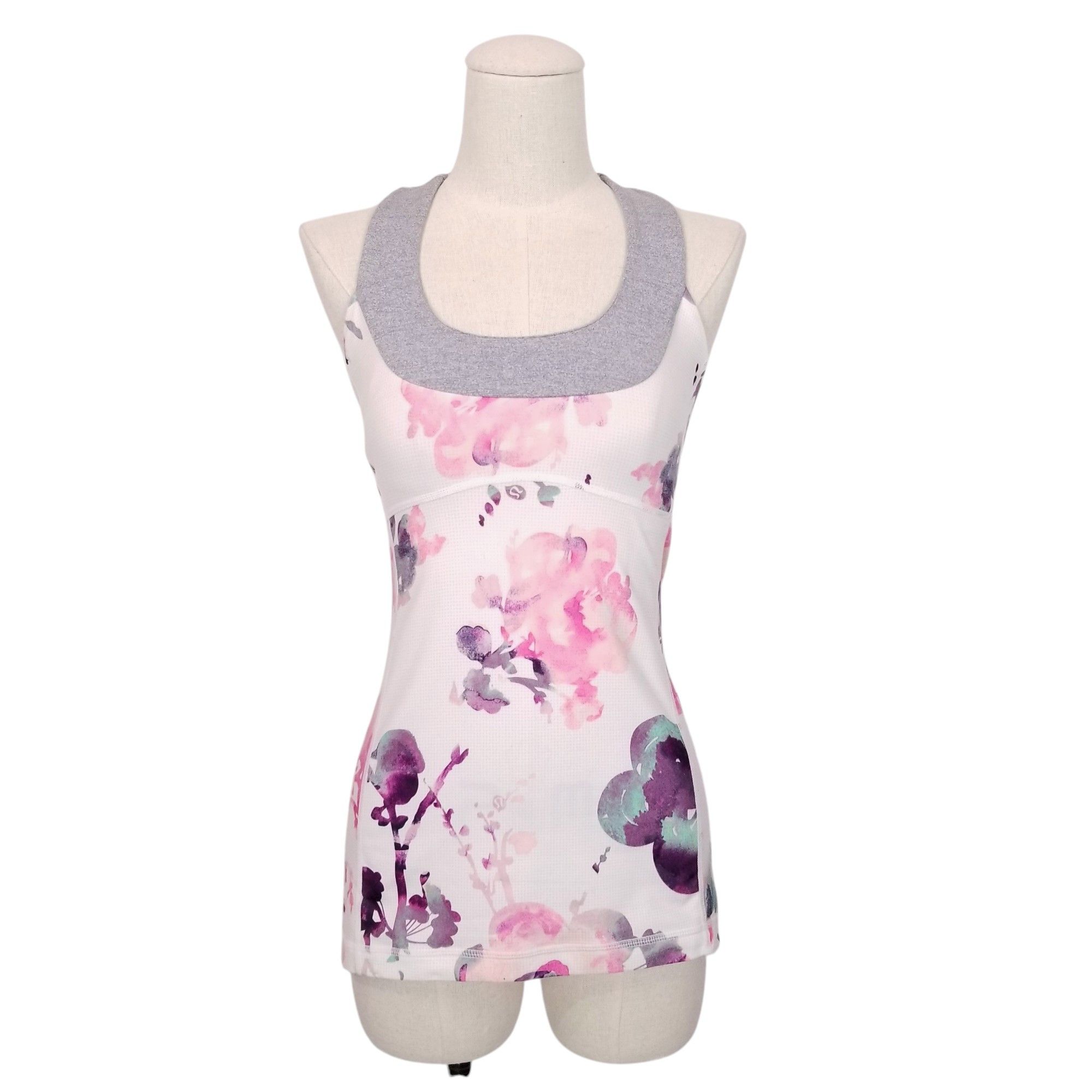 Lululemon Scoop Neck Tank Size S / US 4 / IT 40 - 1 Thumbnail