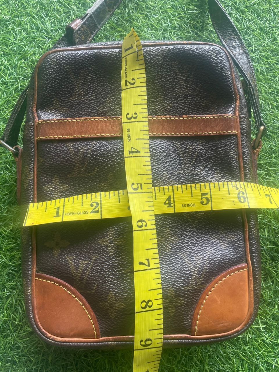 Louis Vuitton Authentic Louis Vuitton Danube Sling Crossbody Bag Size ONE SIZE - 14 Thumbnail