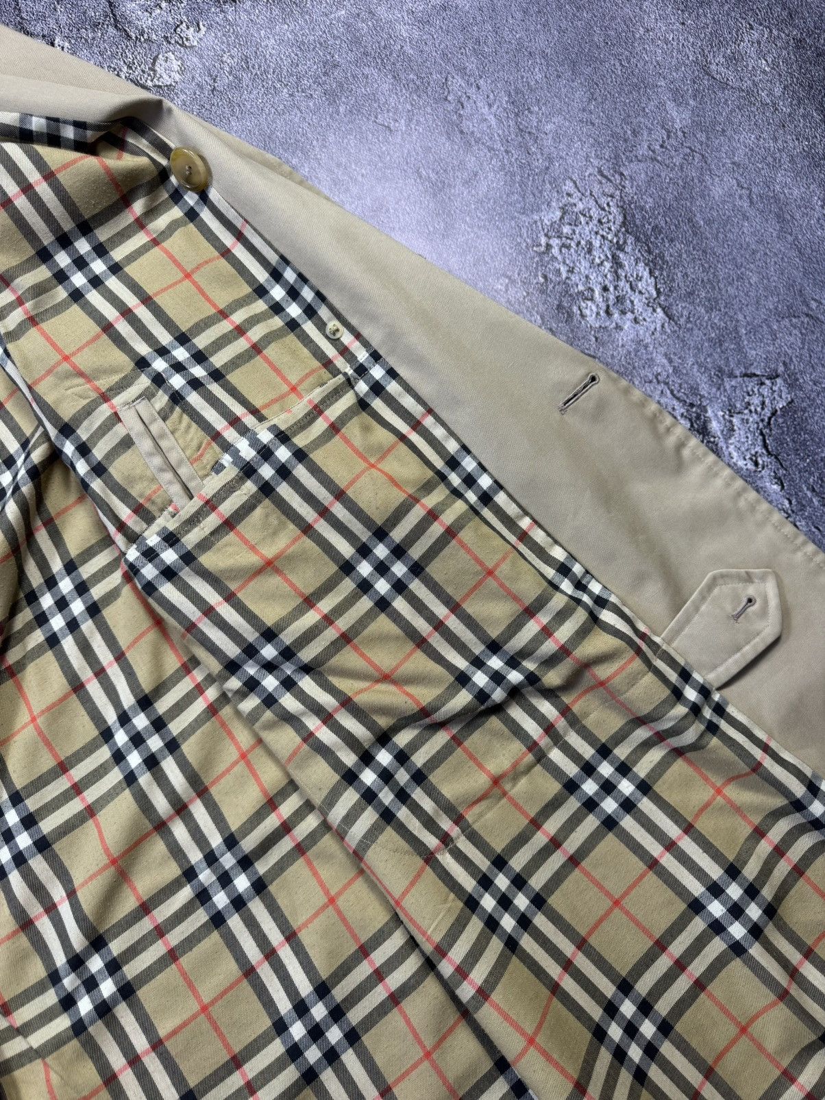 Burberry Burberrys’ Vintage Trench Coat — Classic British Style Size US L / EU 52-54 / 3 - 5 Thumbnail