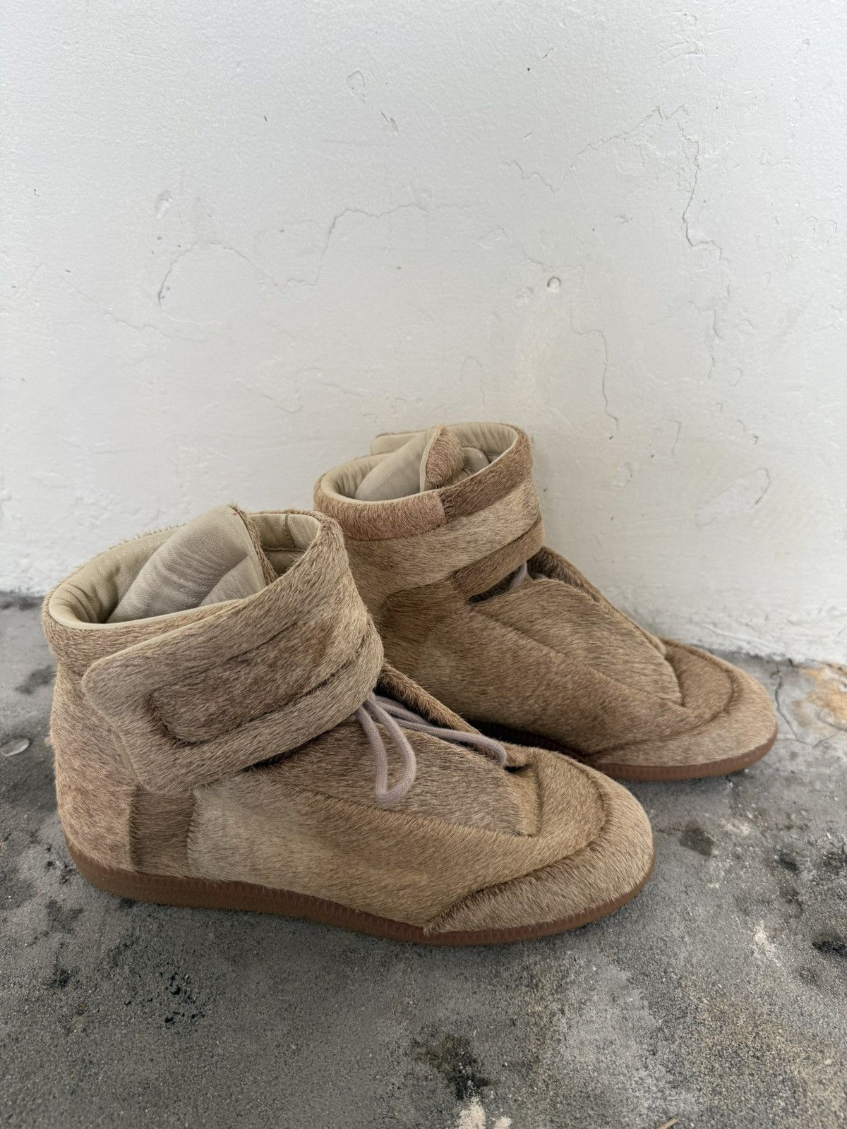 Maison Margiela Rare Maison Margiela Future yeezus High Sneaker Fur Size US 9 / EU 42 - 11 Thumbnail