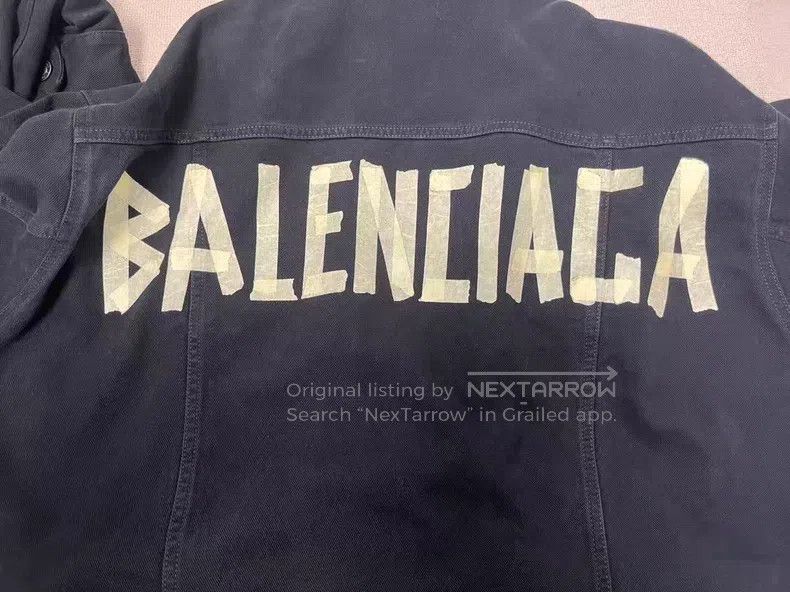 Balenciaga Balenciaga Letter Logo Printed Single-Breasted Long Sleeve Size US S / EU 44-46 / 1 - 3 Thumbnail