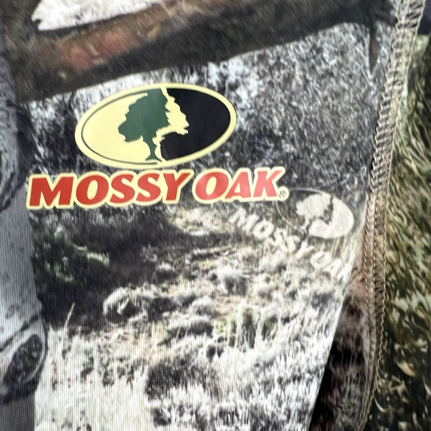 Vintage Mossy Oak Birch Camo Scent Control Poly Soft Shirt Mens Size L Long Sleeve Crew Neck Shirt Camouflage Outdoor All Seasons Moisture Wicking Regular Fit Size US L / EU 52-54 / 3 - 2 Thumbnail