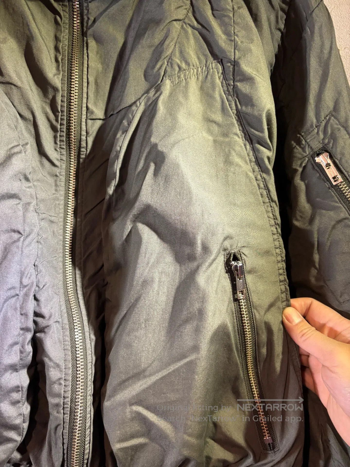 Natural Issue Issuethings Pleated Short Wide Flight Jacket. Size US M / EU 48-50 / 2 - 4 Thumbnail