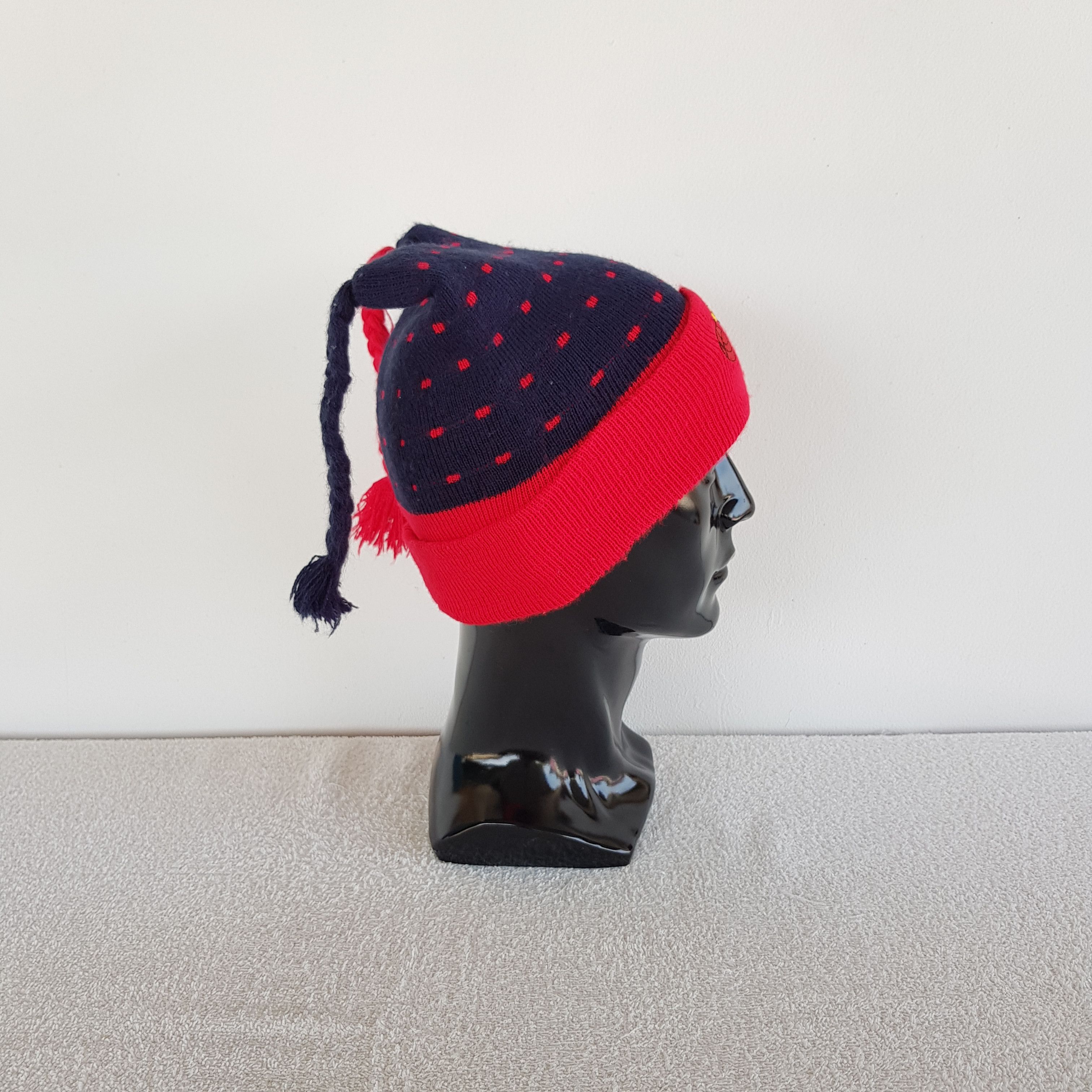 Disney Vintage Pooh Beanie Y2K Disney Horn Cartoon Snow Caps Hats Size ONE SIZE - 3 Thumbnail