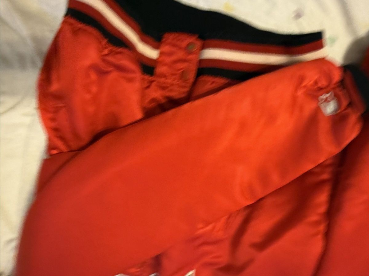 Starter Chicago Bulls starter jacket xl Size US XL / EU 56 / 4 - 3 Thumbnail