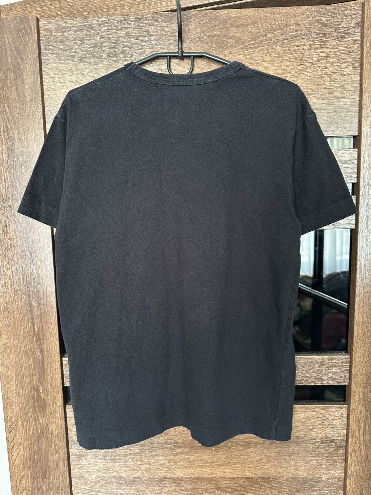 Comme des Garcons PLAY Comme Des Garcons PLAY CDG T-Shirt Black Logo Heart Size US L / EU 52-54 / 3 - 4 Thumbnail