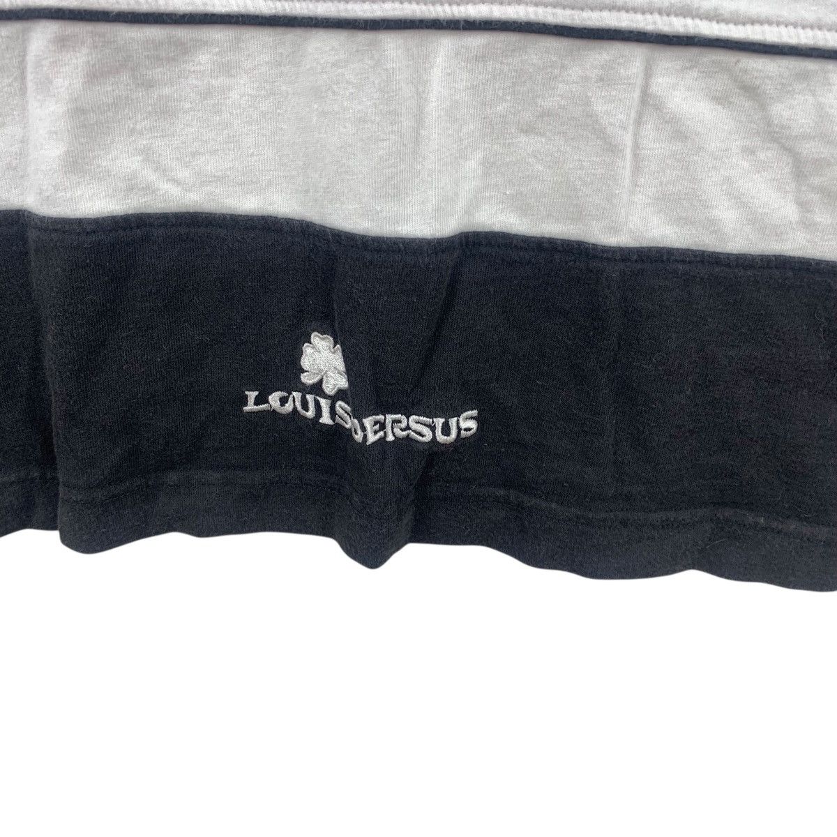 Vintage Vintage LOUIS VERSUS ITALY Dog Embroidered Logo Tee Shirt Size M / US 6-8 / IT 42-44 - 8 Thumbnail
