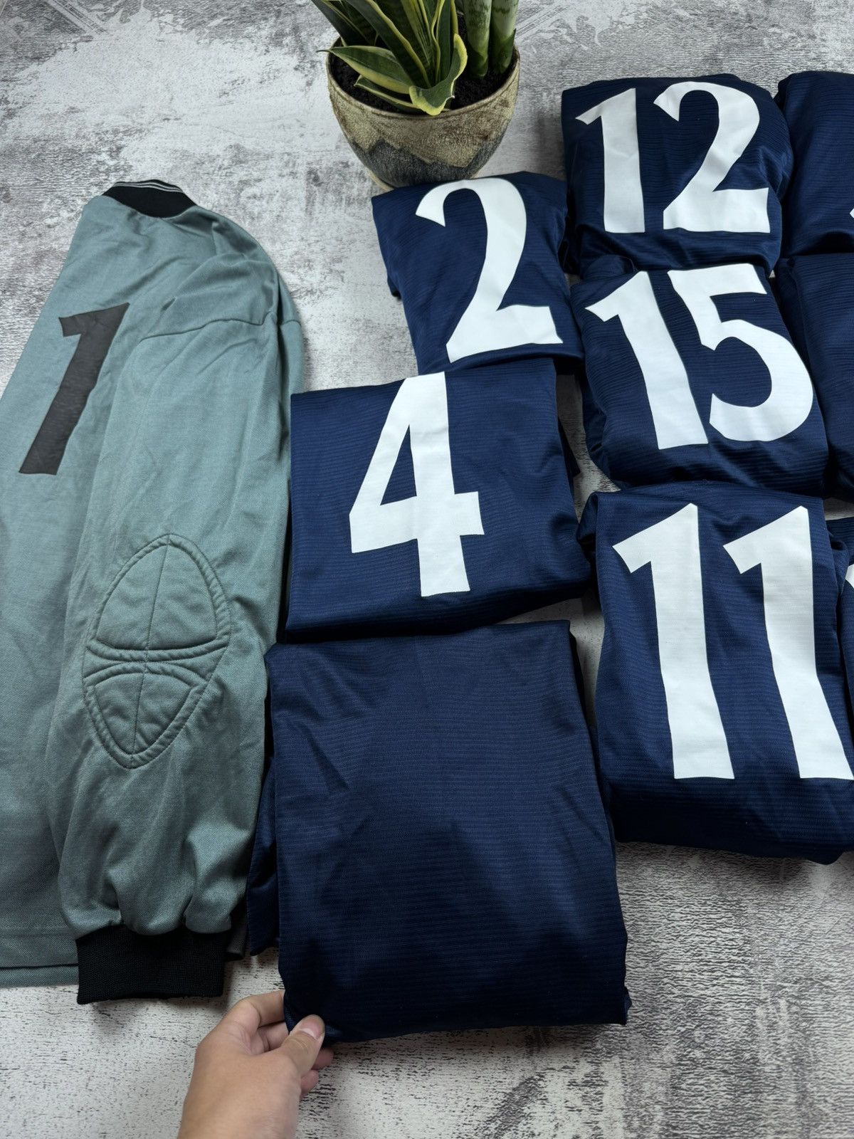 Nike Nike Team Soccer Kit Full Set 13 Goalkeeper Jerseys Long Sleeve Football Jerseys Size US L / EU 52-54 / 3 - 20 Thumbnail