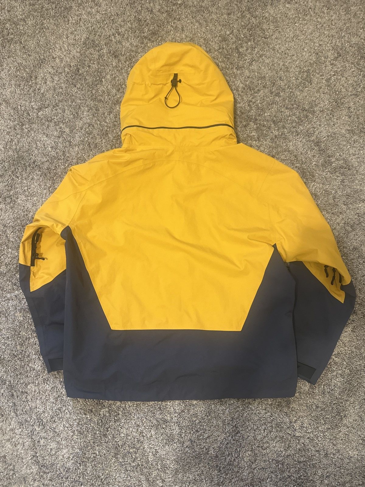 The GV Gallery Raspberry Hills “RASP-TEX JACKET” Size US XS / EU 42 / 0 - 4 Thumbnail