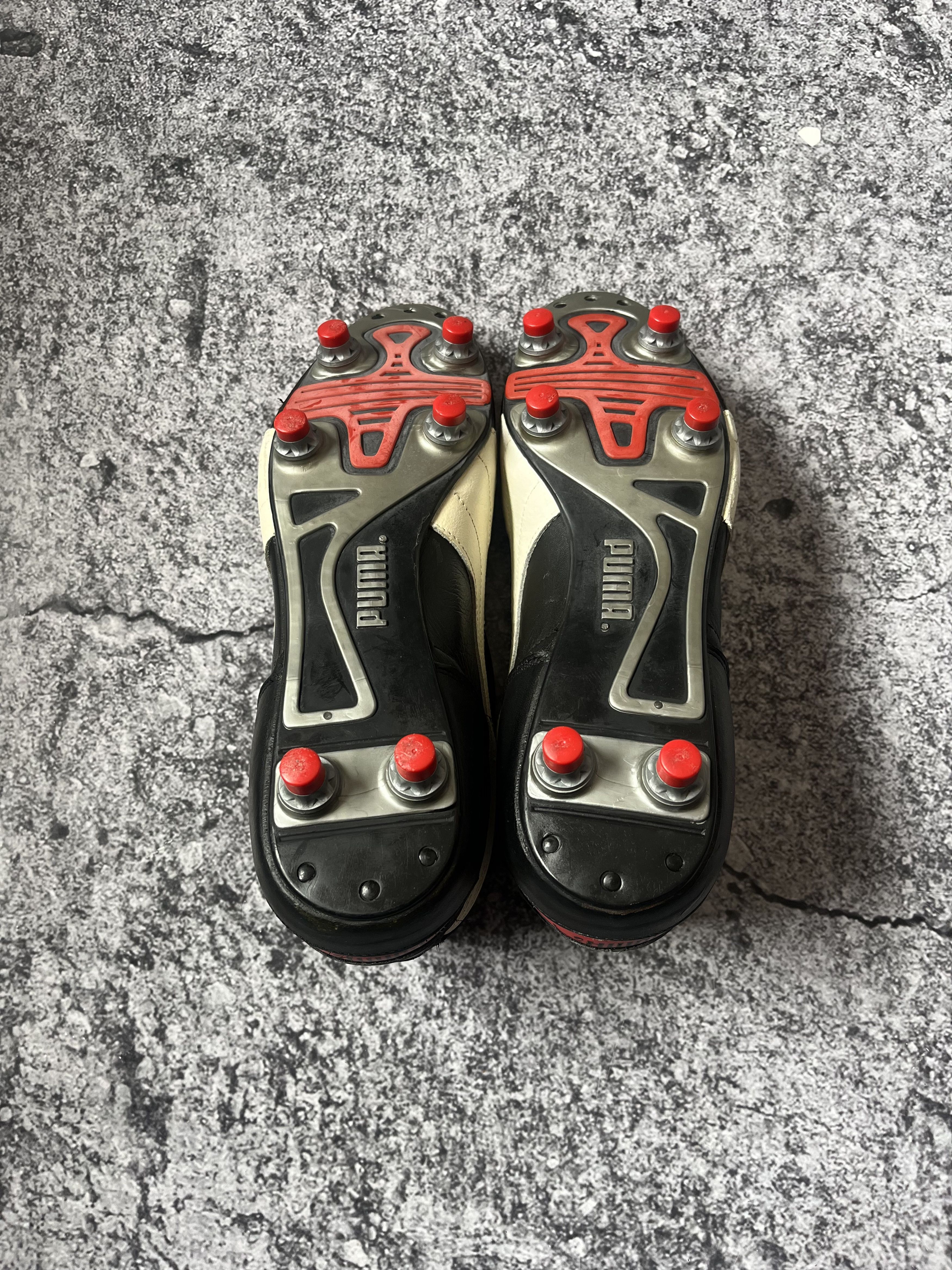 Puma Vintage leathers cleats Puma 90s 80s rare football soccer Size US 11 / EU 44 - 5 Thumbnail