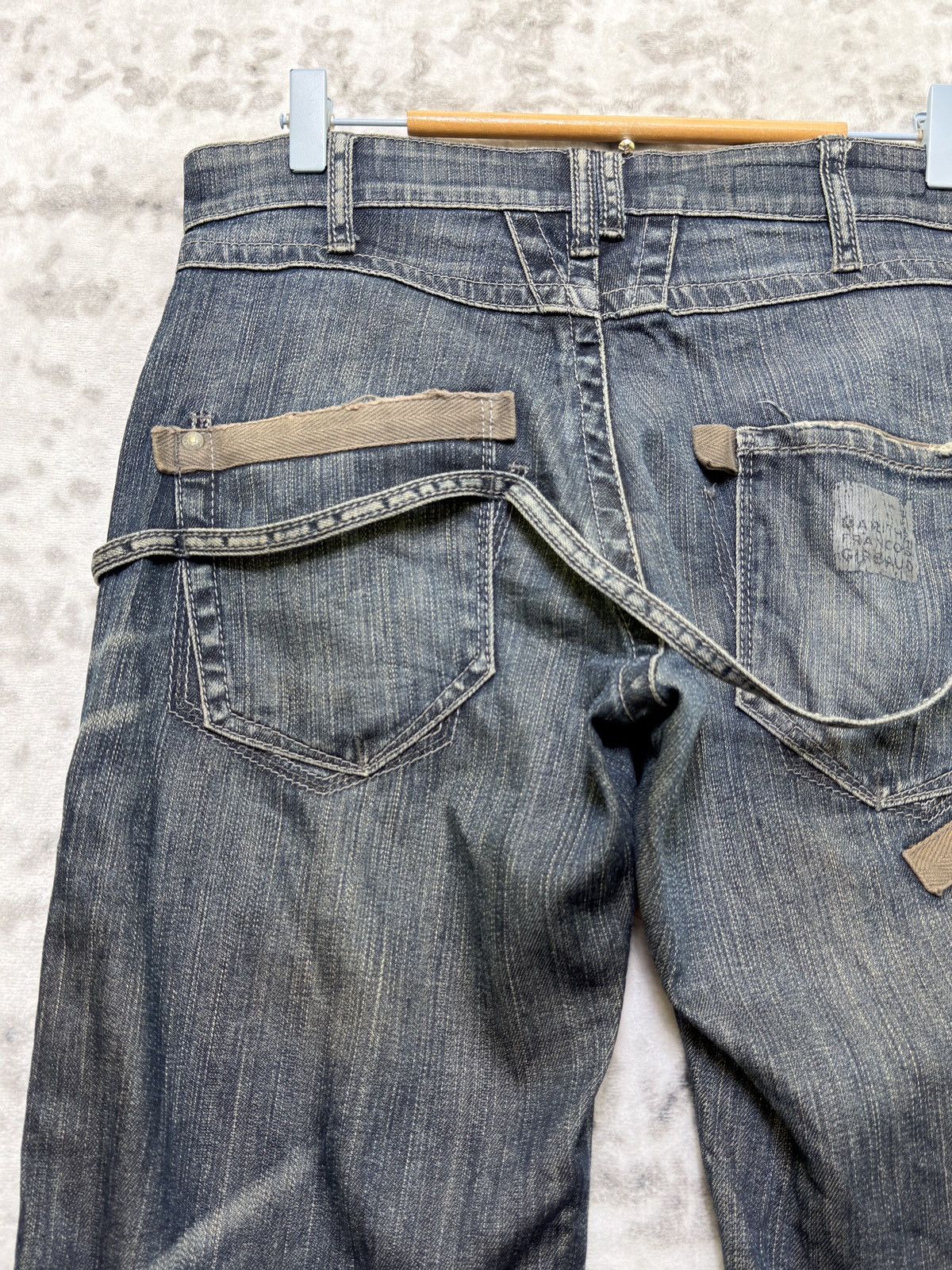 Marithe + Francois Girbaud Le Jean De Marithe Girbaud Strap Pocket Bondage Denim Y2K Size US 31 - 10 Thumbnail