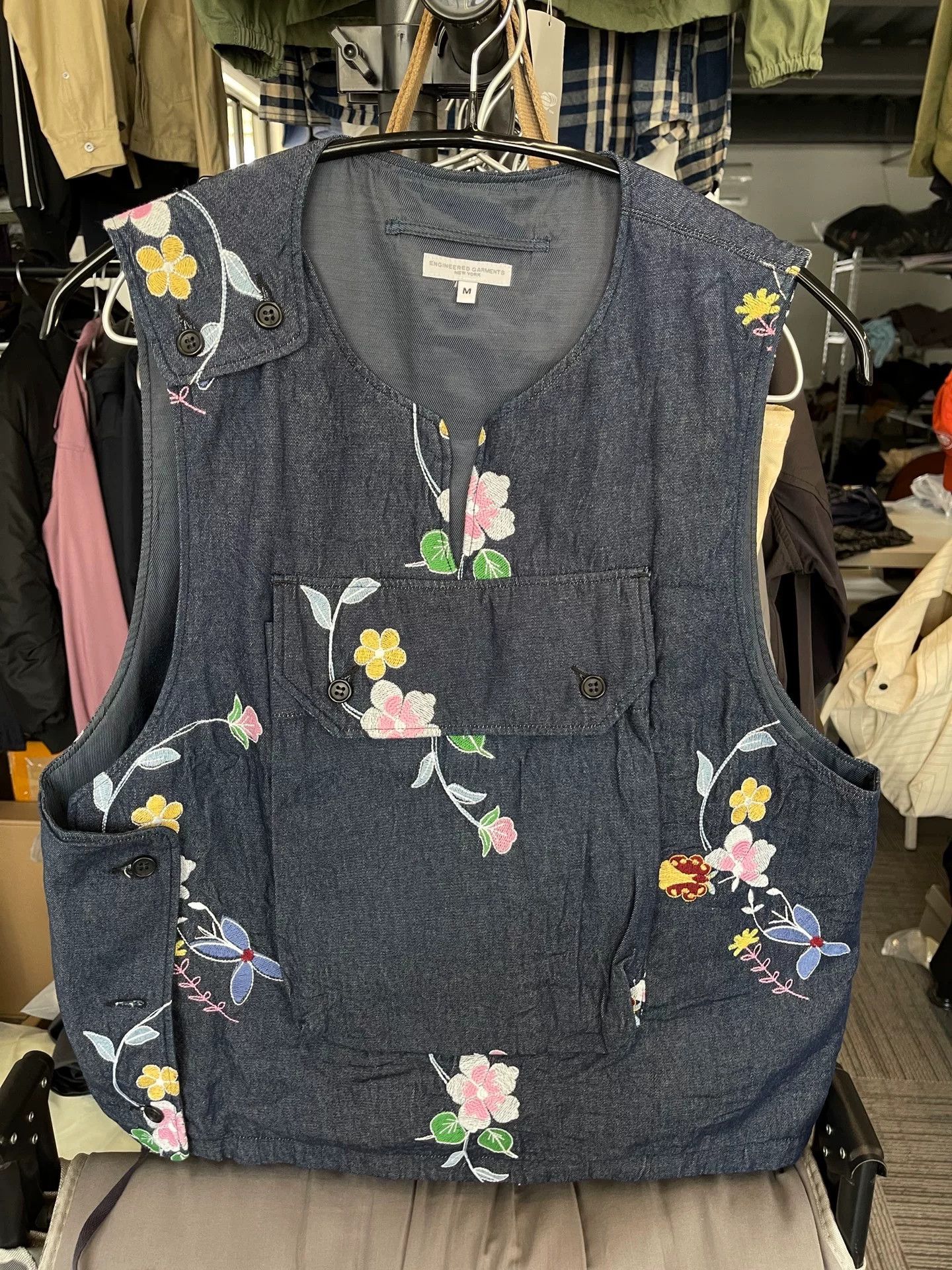 Engineered Garments Engineered Garments Cotton Embroidered Vest Size M / US 6-8 / IT 42-44 - 1 Thumbnail