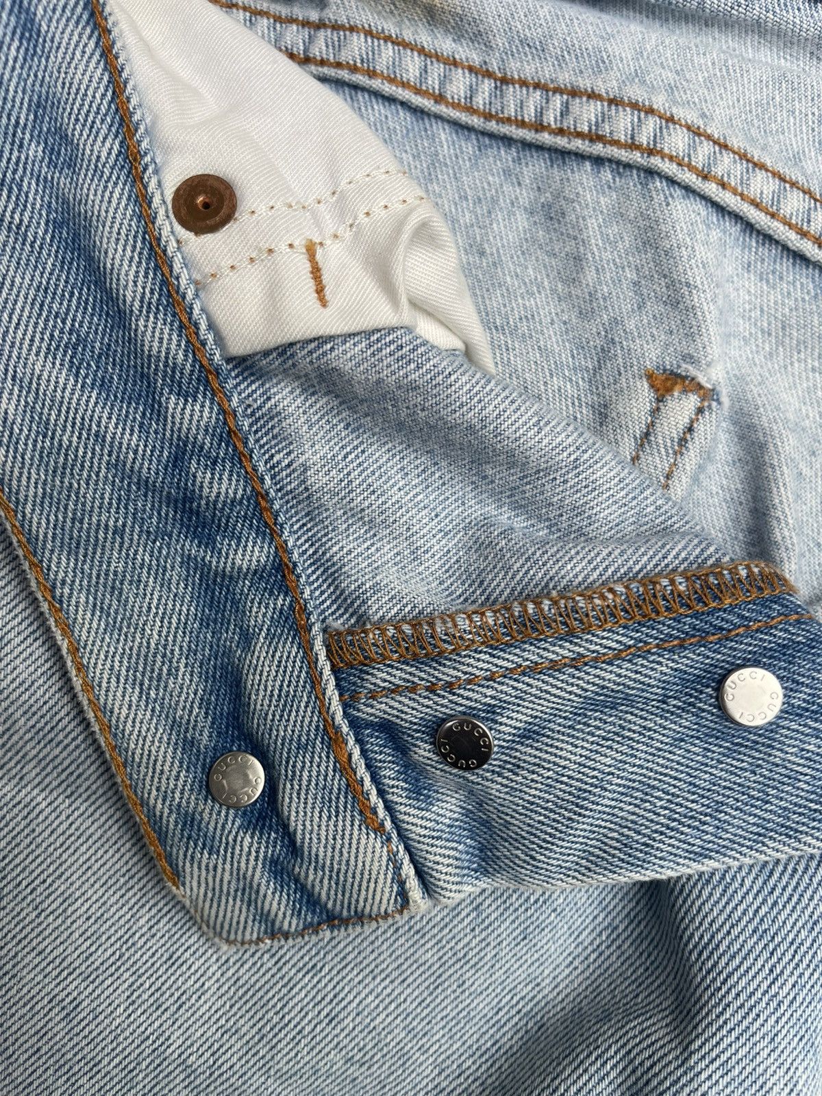 Gucci Gucci Vintage Made in Italy Light Wash Jeans With Web Cuff Size US 32 / EU 48 - 12 Thumbnail