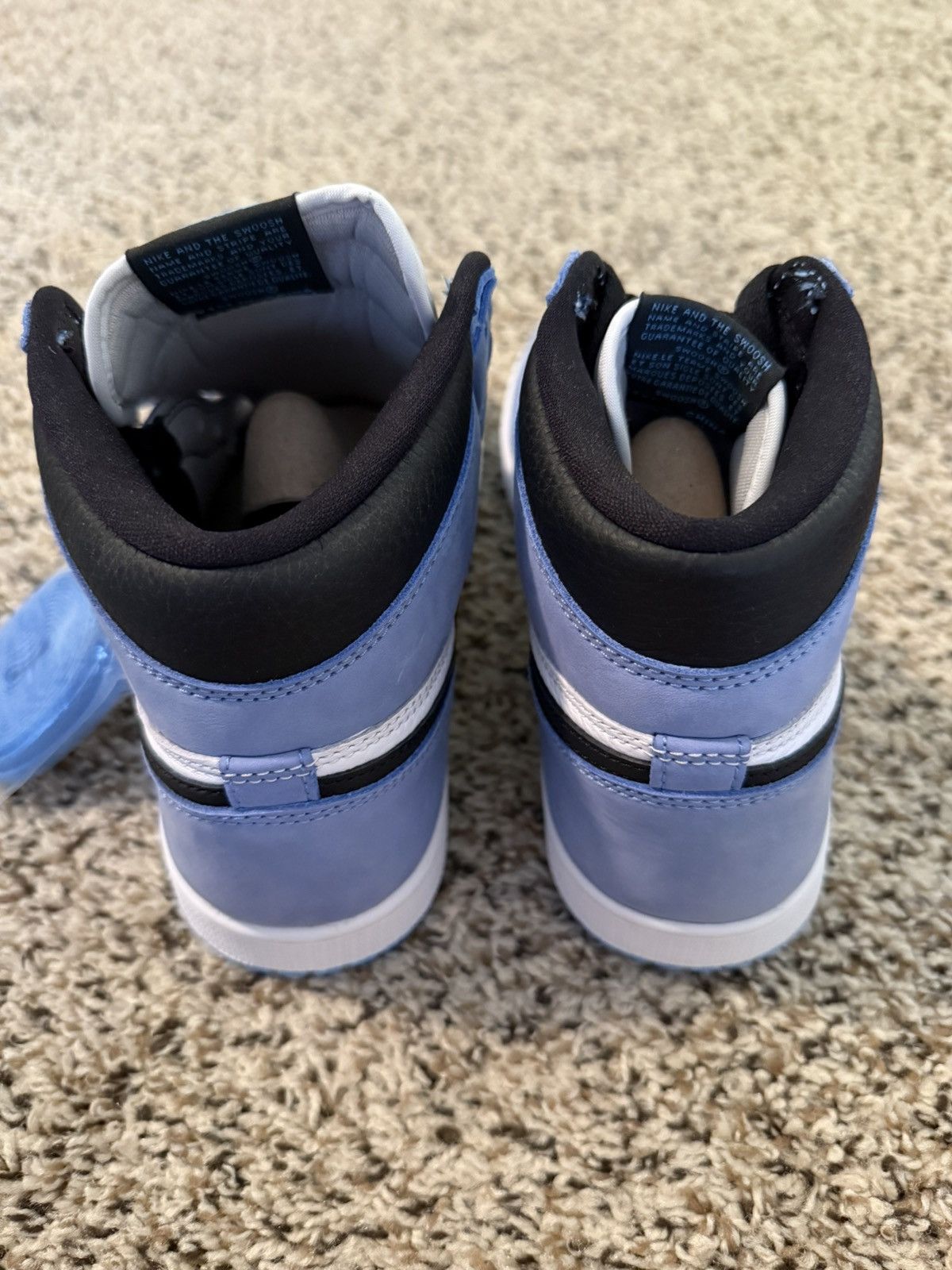 Jordan Brand × Nike Air Jordan 1 Retro High OG ‘University Blue’ 2021 Size US 8 / EU 41 - 5 Thumbnail