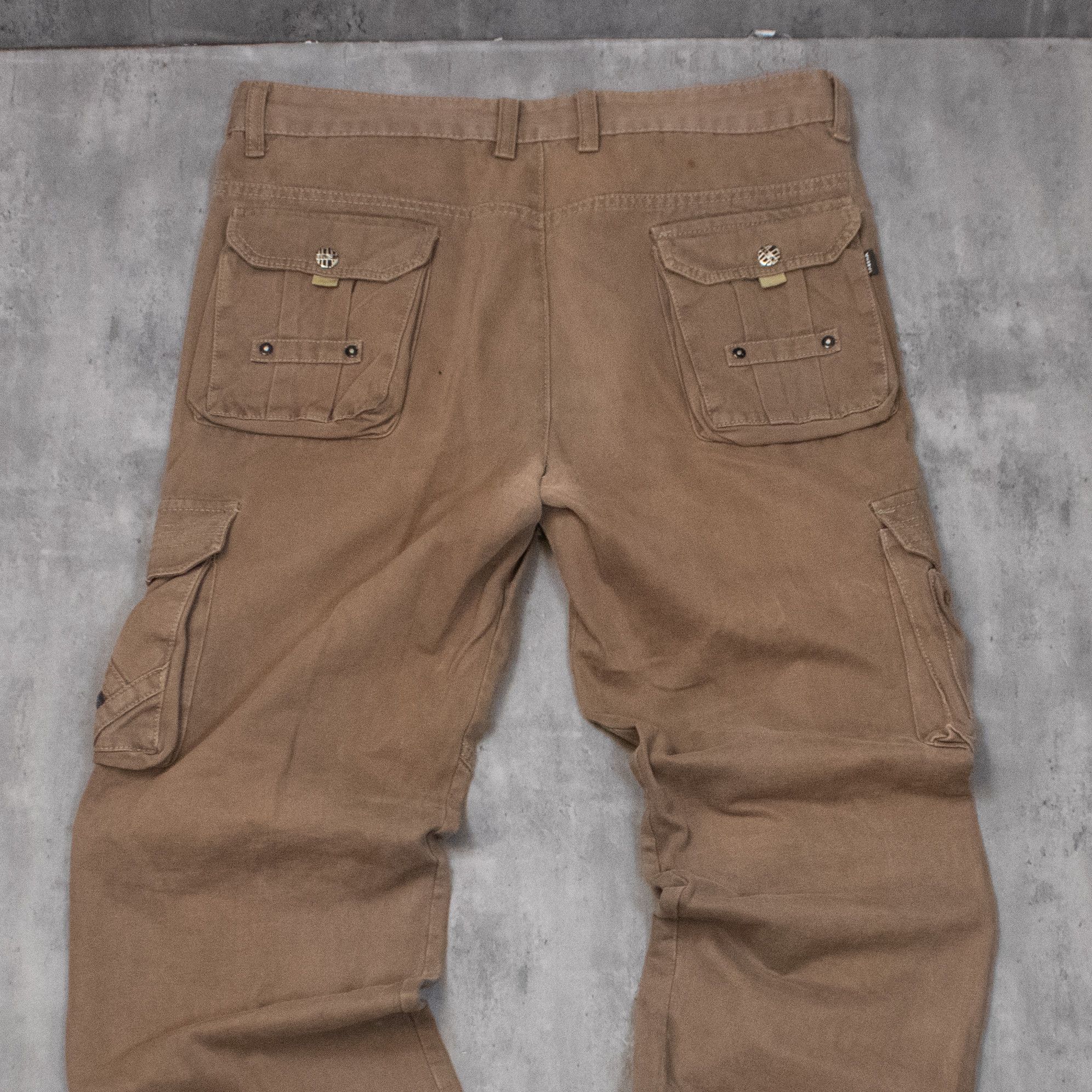 Japanese Brand Y2K 2000's Japanese Relax Baggy Wide Brown Cargo Pant's Size US 36 / EU 52 - 15 Thumbnail
